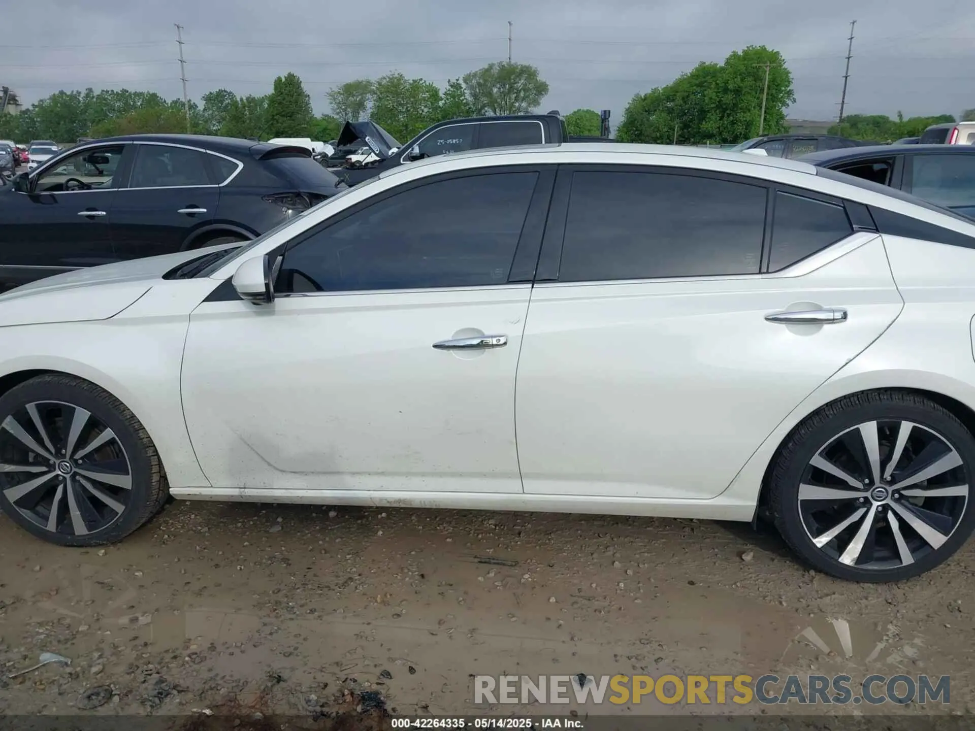 15 fotografías del automóvil dañado 1N4BL4FVXKC116940 NISSAN ALTIMA 2019