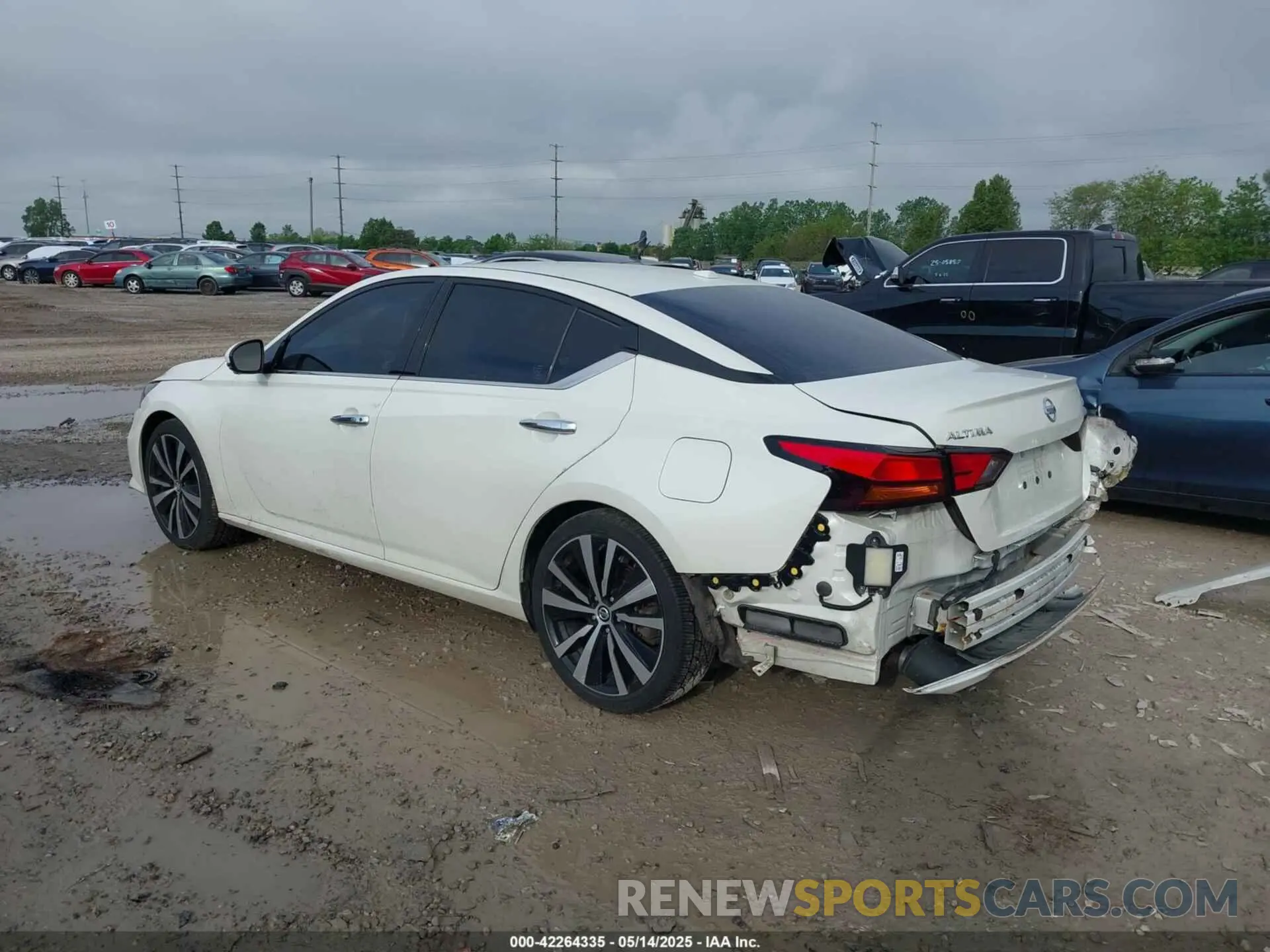 3 fotografías del automóvil dañado 1N4BL4FVXKC116940 NISSAN ALTIMA 2019