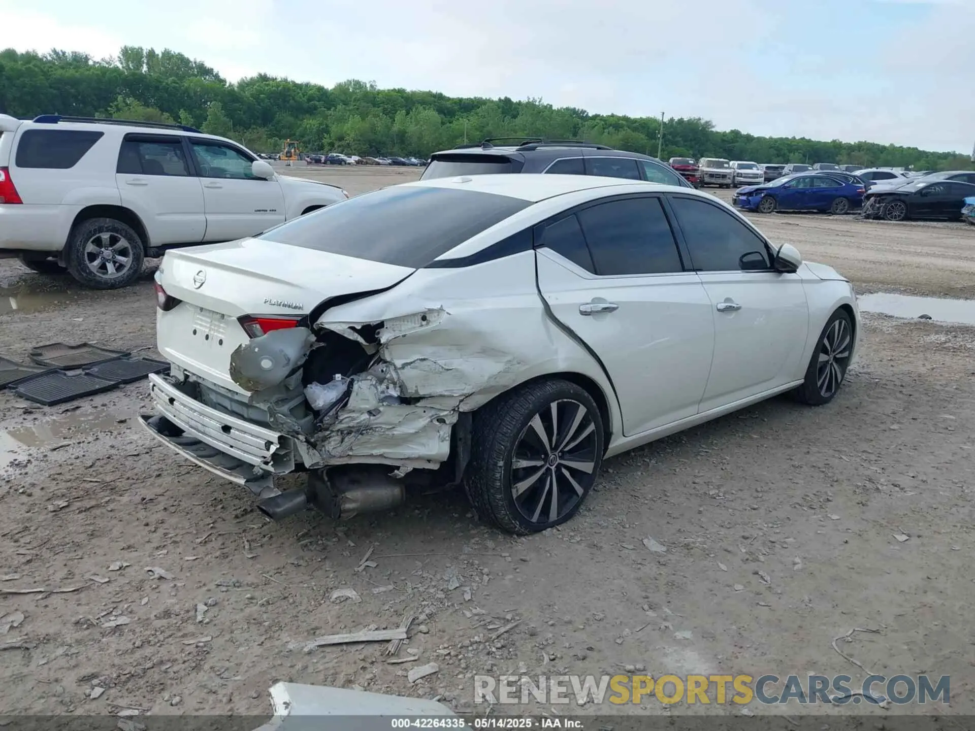4 fotografías del automóvil dañado 1N4BL4FVXKC116940 NISSAN ALTIMA 2019