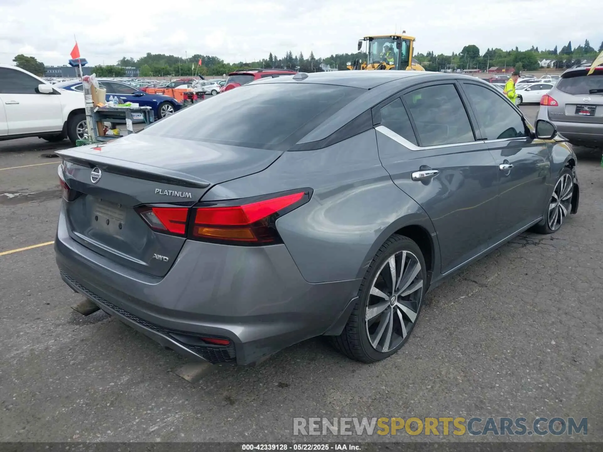4 fotografías del automóvil dañado 1N4BL4FW5KC181946 NISSAN ALTIMA 2019