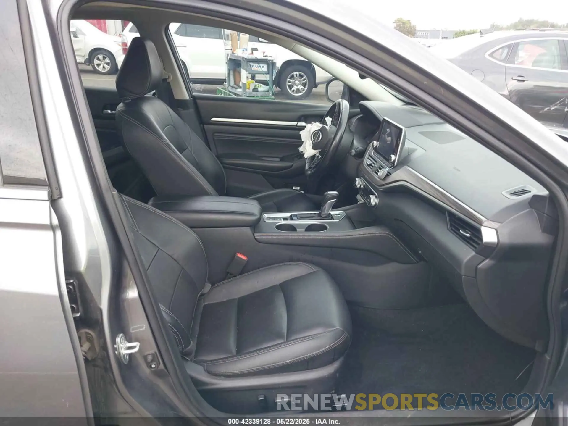 5 fotografías del automóvil dañado 1N4BL4FW5KC181946 NISSAN ALTIMA 2019