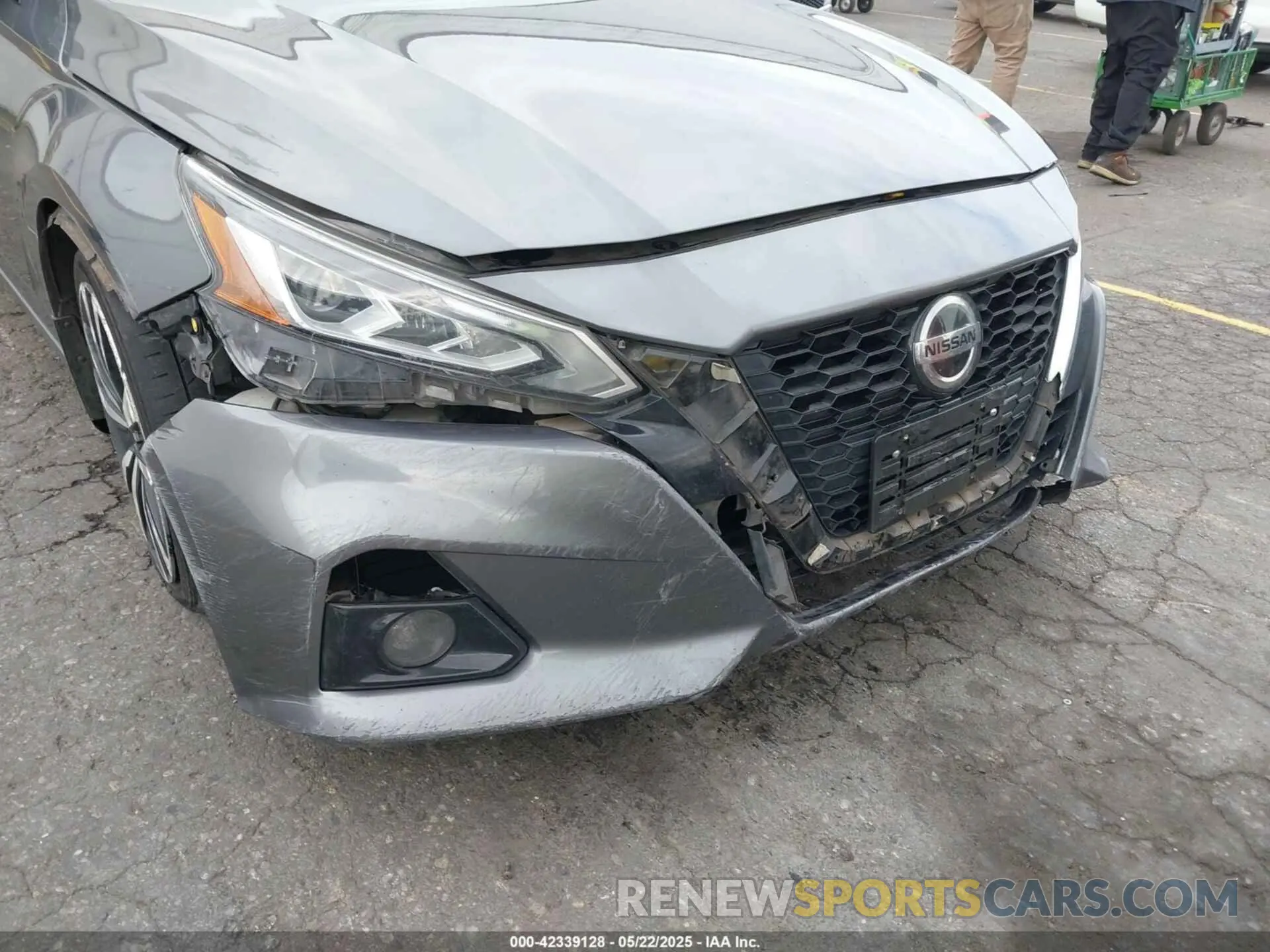 6 fotografías del automóvil dañado 1N4BL4FW5KC181946 NISSAN ALTIMA 2019