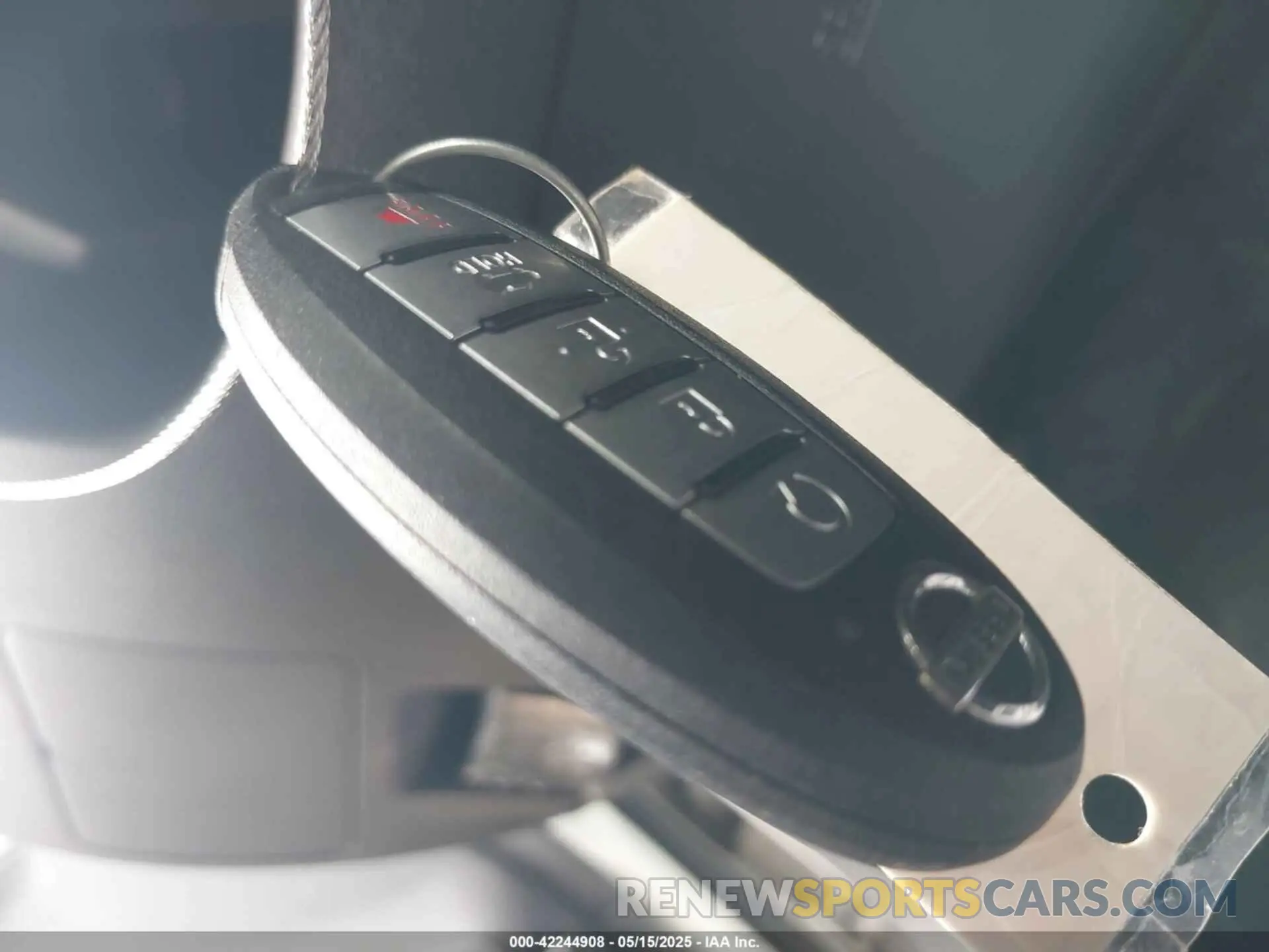 11 fotografías del automóvil dañado 1N4AL4FV3LN307438 NISSAN ALTIMA 2020