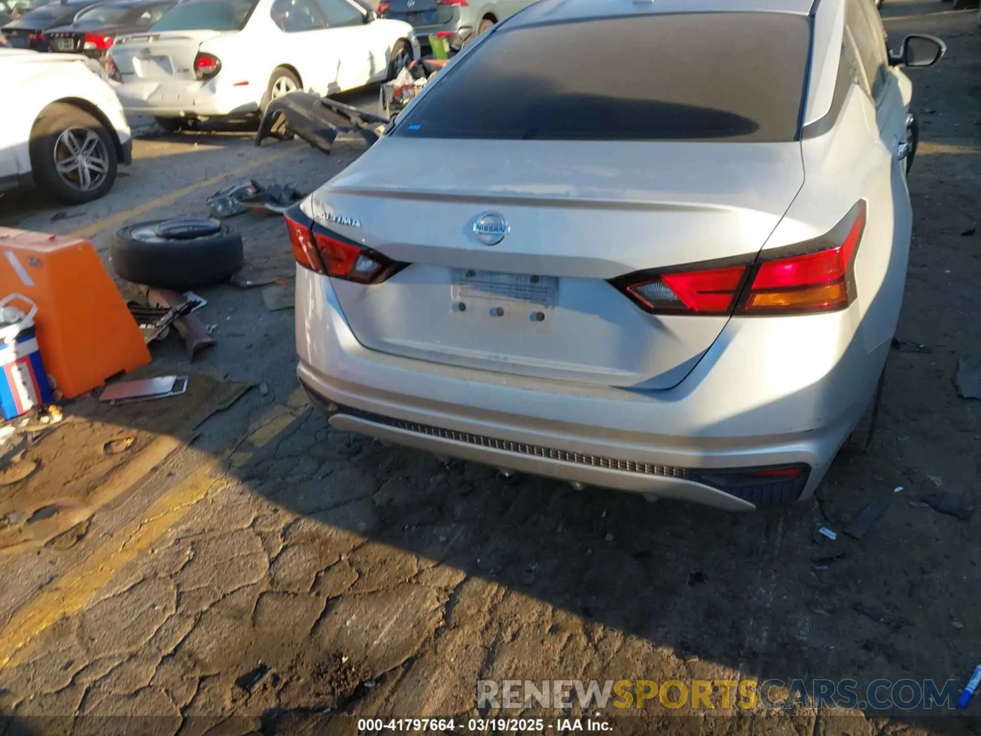 16 fotografías del automóvil dañado 1N4BL4BV0LC208291 NISSAN ALTIMA 2020