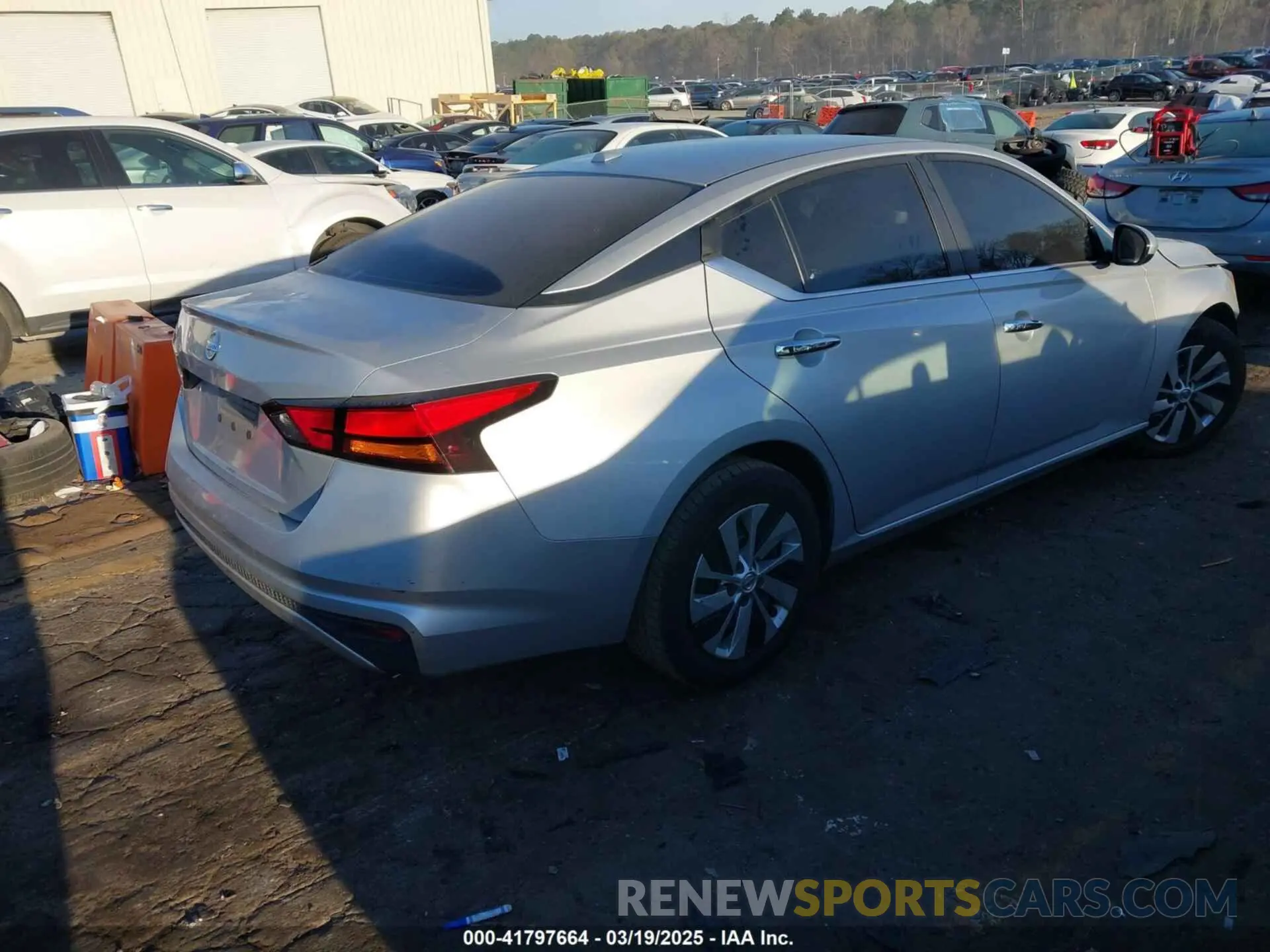 4 fotografías del automóvil dañado 1N4BL4BV0LC208291 NISSAN ALTIMA 2020