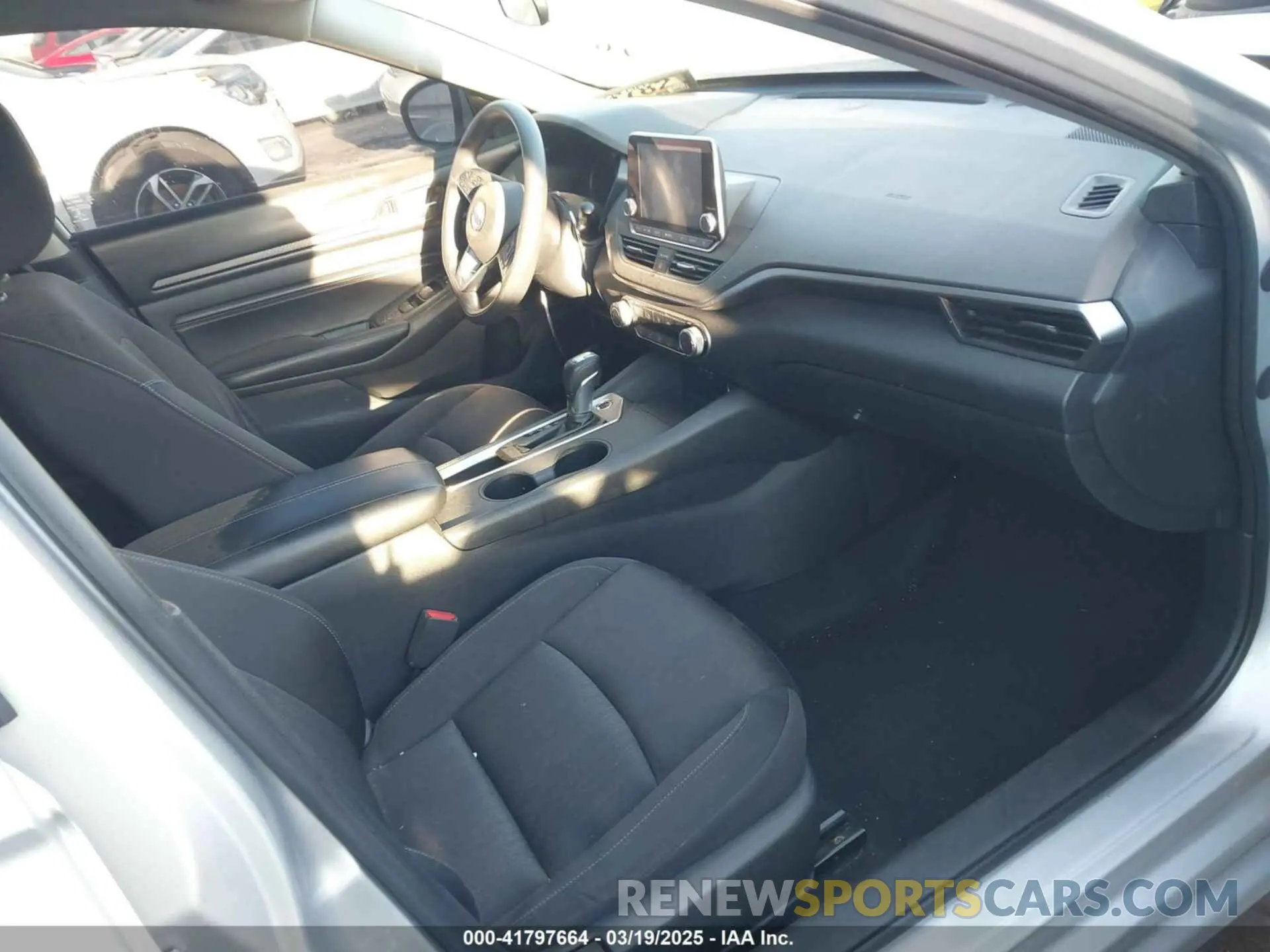 5 fotografías del automóvil dañado 1N4BL4BV0LC208291 NISSAN ALTIMA 2020