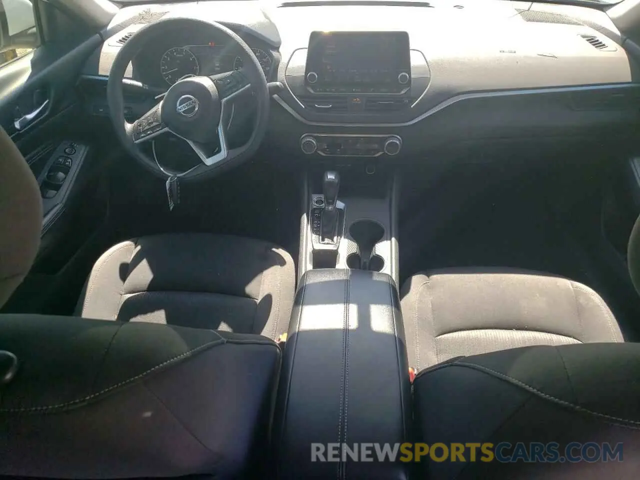 8 fotografías del automóvil dañado 1N4BL4BV0LC279538 NISSAN ALTIMA 2020