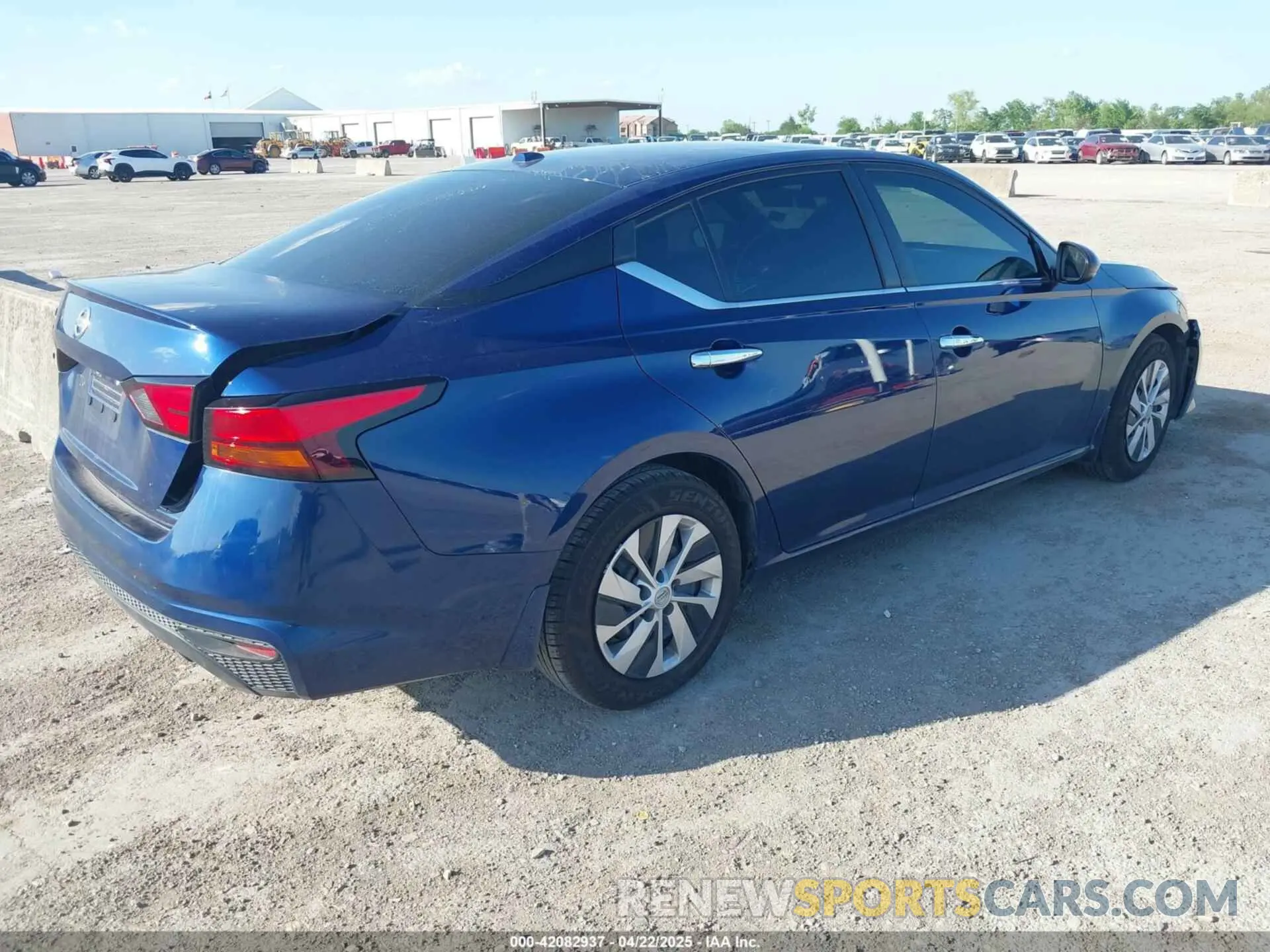 4 fotografías del automóvil dañado 1N4BL4BV0LN313160 NISSAN ALTIMA 2020