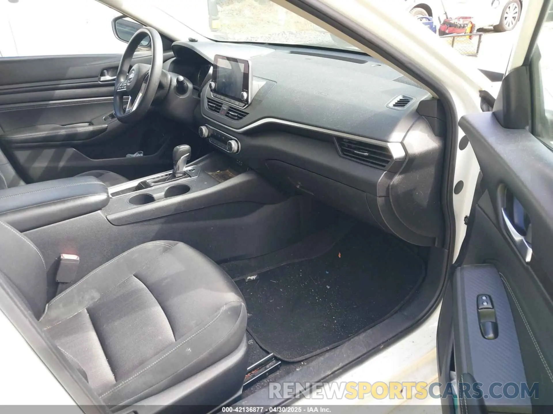 5 fotografías del automóvil dañado 1N4BL4BV1LC151602 NISSAN ALTIMA 2020