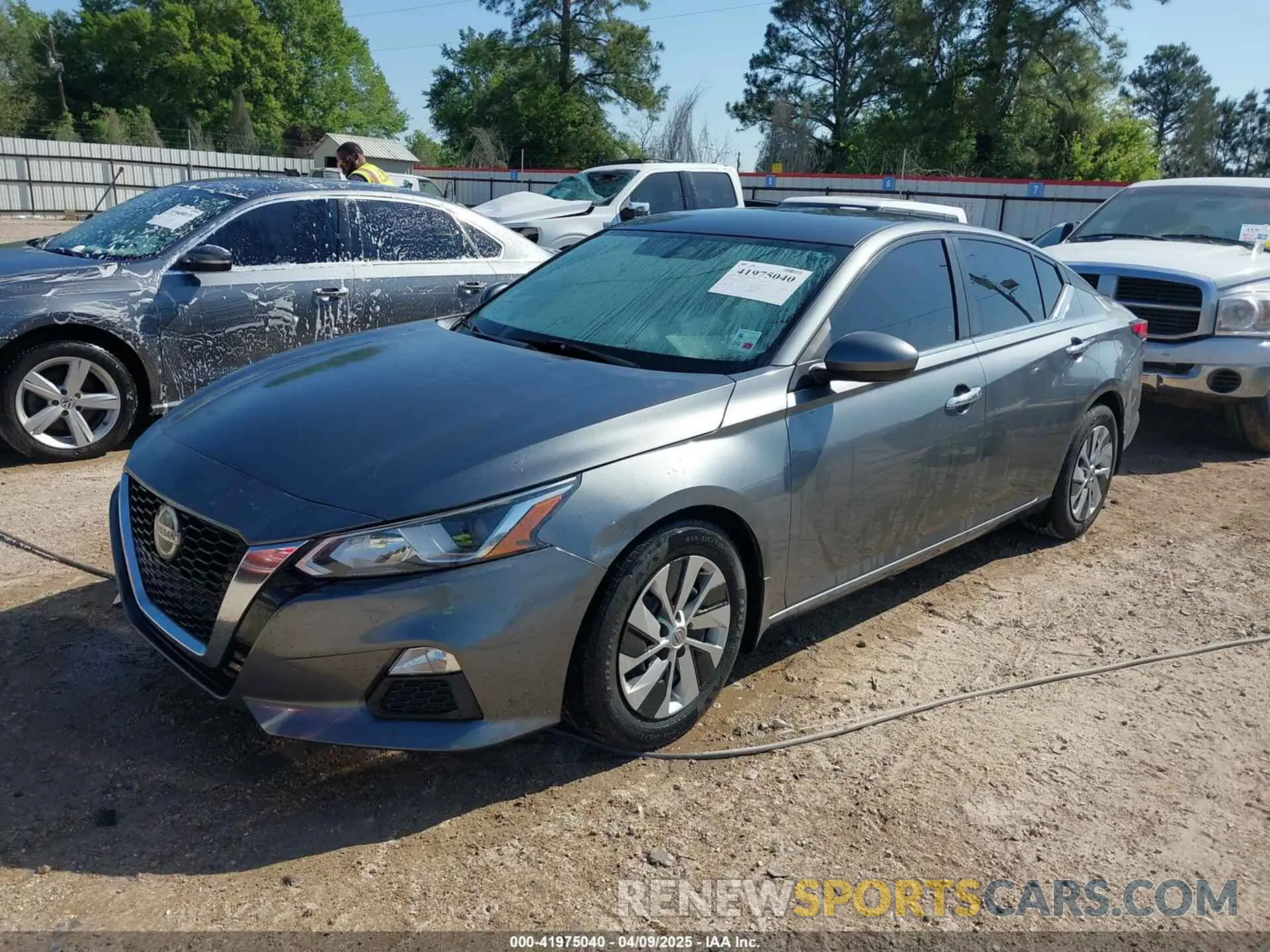 2 fotografías del automóvil dañado 1N4BL4BV1LC224970 NISSAN ALTIMA 2020