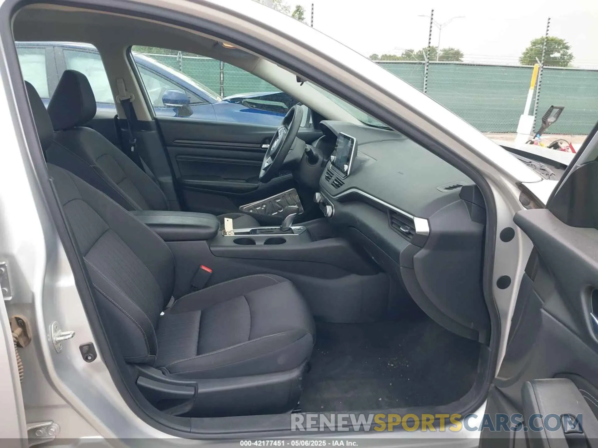 5 fotografías del automóvil dañado 1N4BL4BV2LC159837 NISSAN ALTIMA 2020