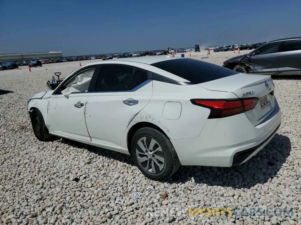 2 fotografías del automóvil dañado 1N4BL4BV2LC211077 NISSAN ALTIMA 2020
