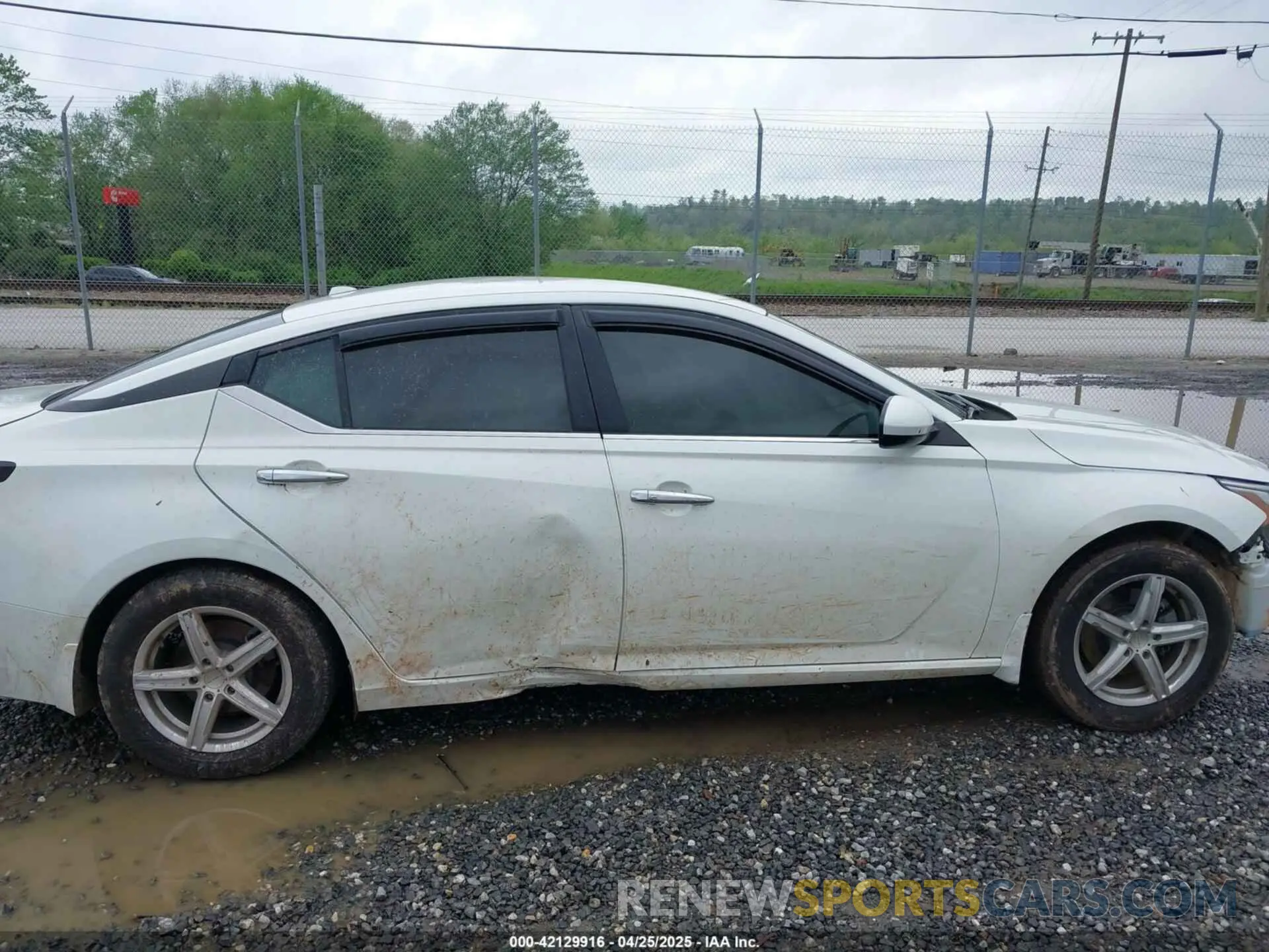 14 fotografías del automóvil dañado 1N4BL4BV2LC230065 NISSAN ALTIMA 2020