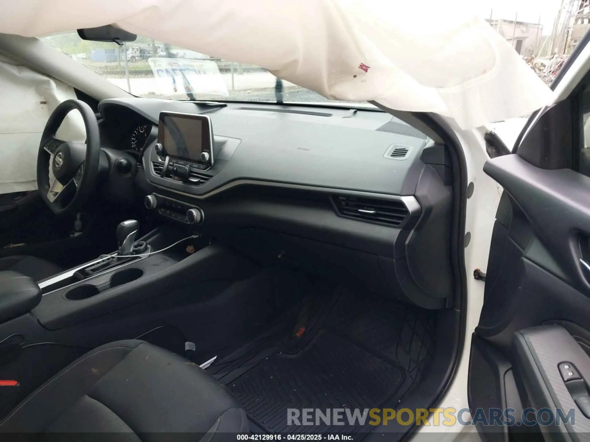 5 fotografías del automóvil dañado 1N4BL4BV2LC230065 NISSAN ALTIMA 2020