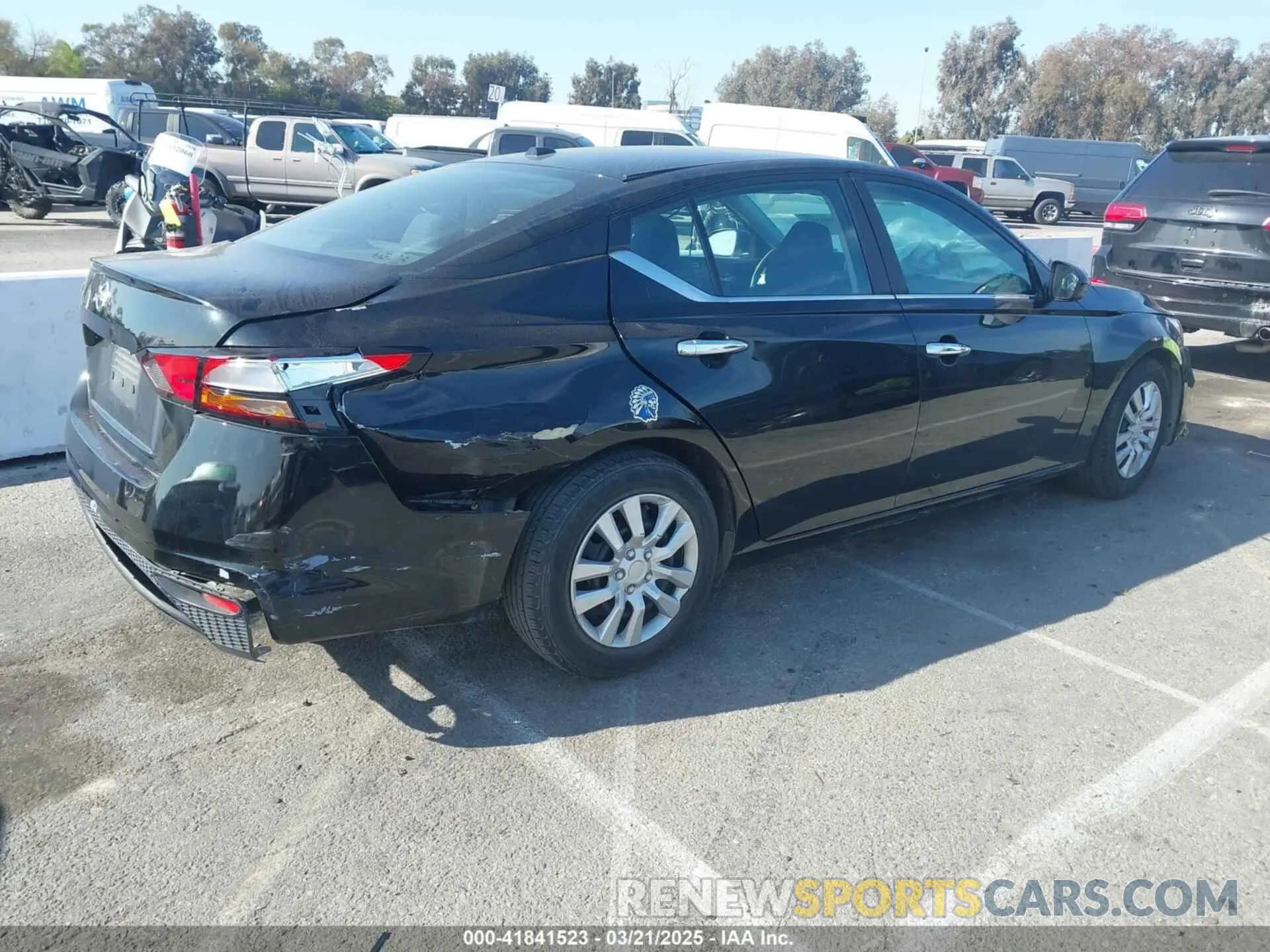 4 fotografías del automóvil dañado 1N4BL4BV2LC242555 NISSAN ALTIMA 2020