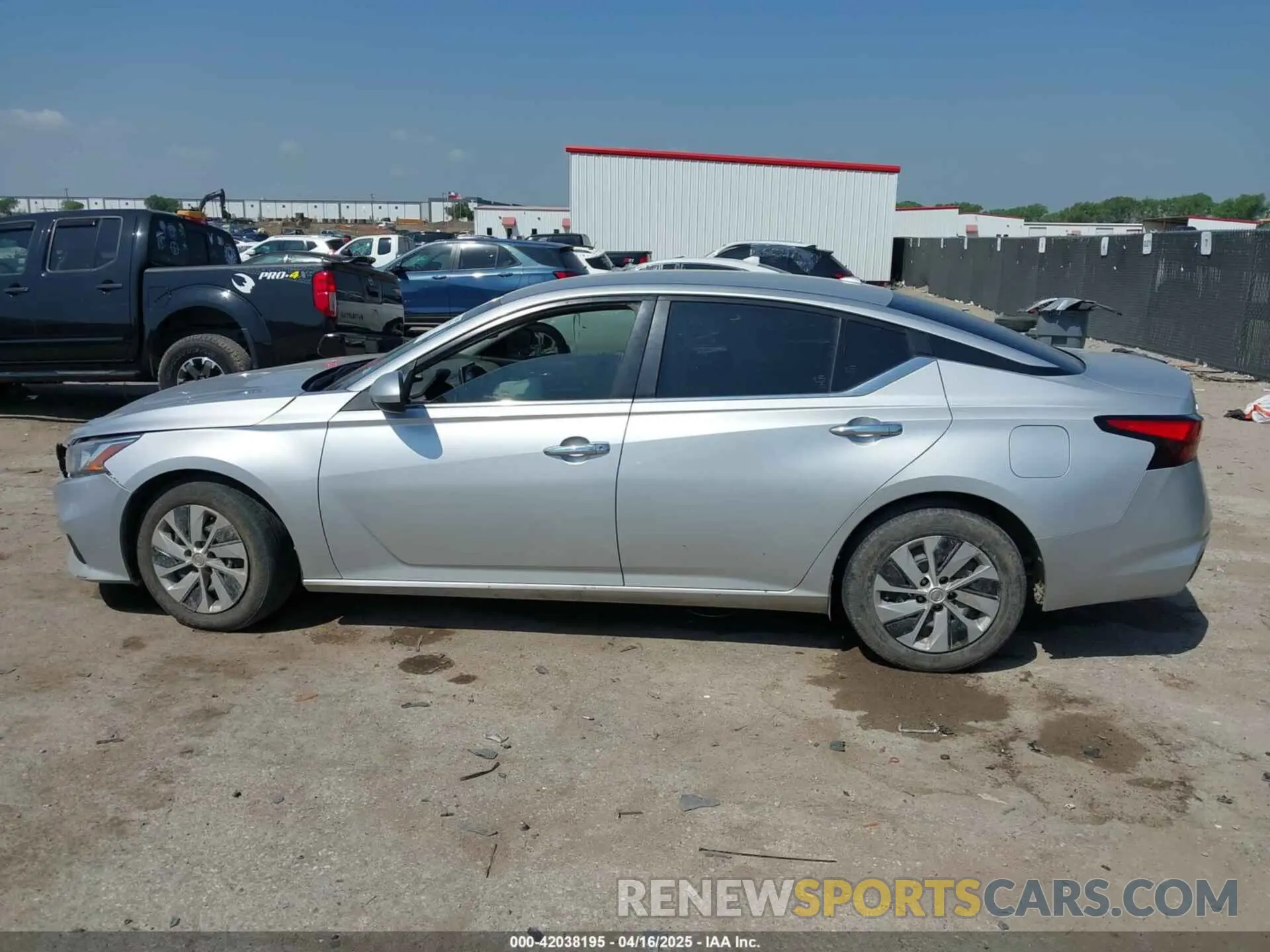 14 fotografías del automóvil dañado 1N4BL4BV2LC243477 NISSAN ALTIMA 2020