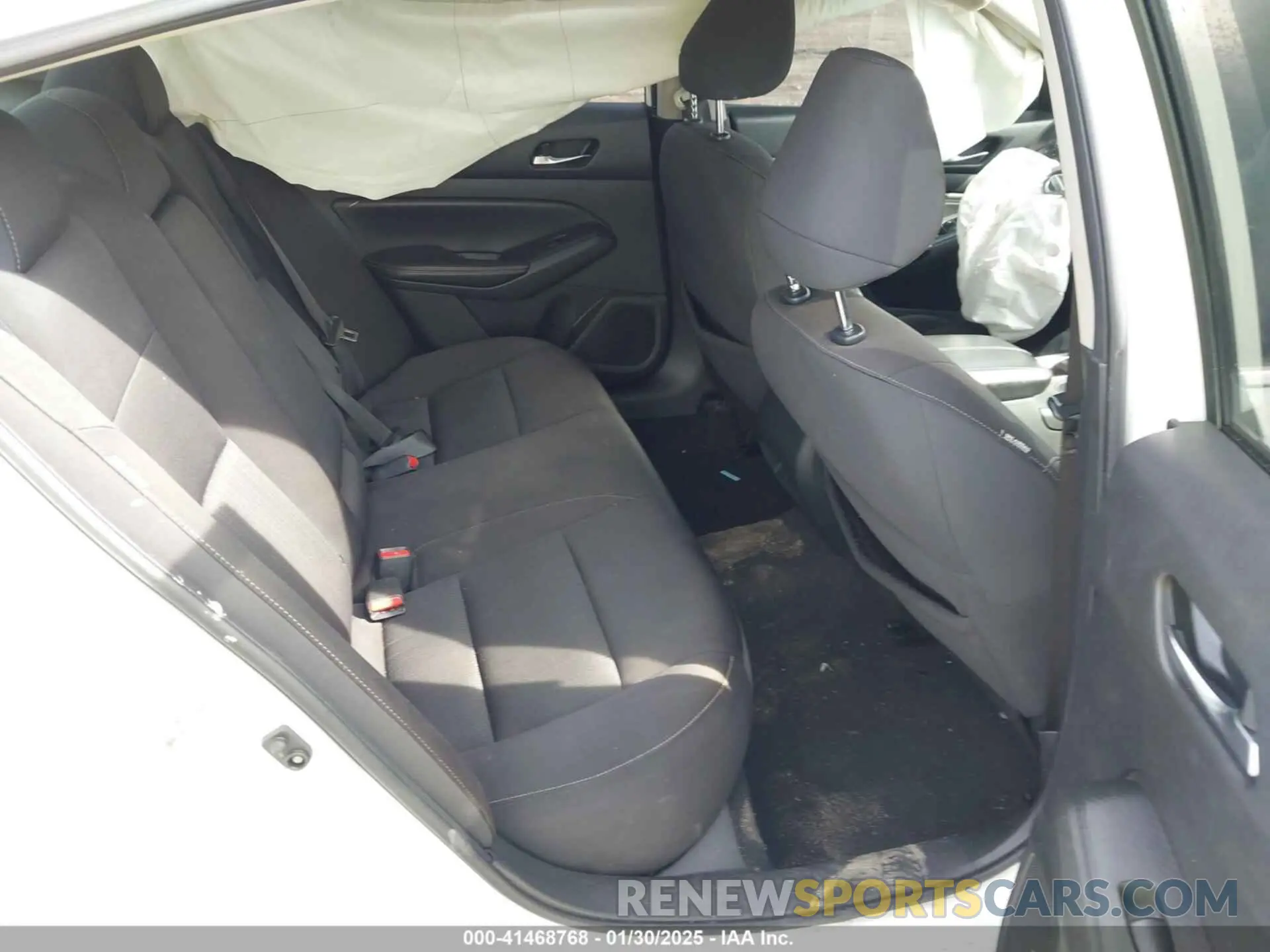 8 fotografías del automóvil dañado 1N4BL4BV2LN313211 NISSAN ALTIMA 2020