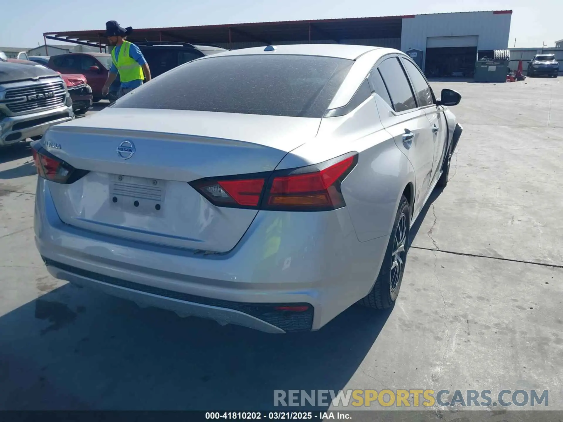 4 fotografías del automóvil dañado 1N4BL4BV3LC150998 NISSAN ALTIMA 2020