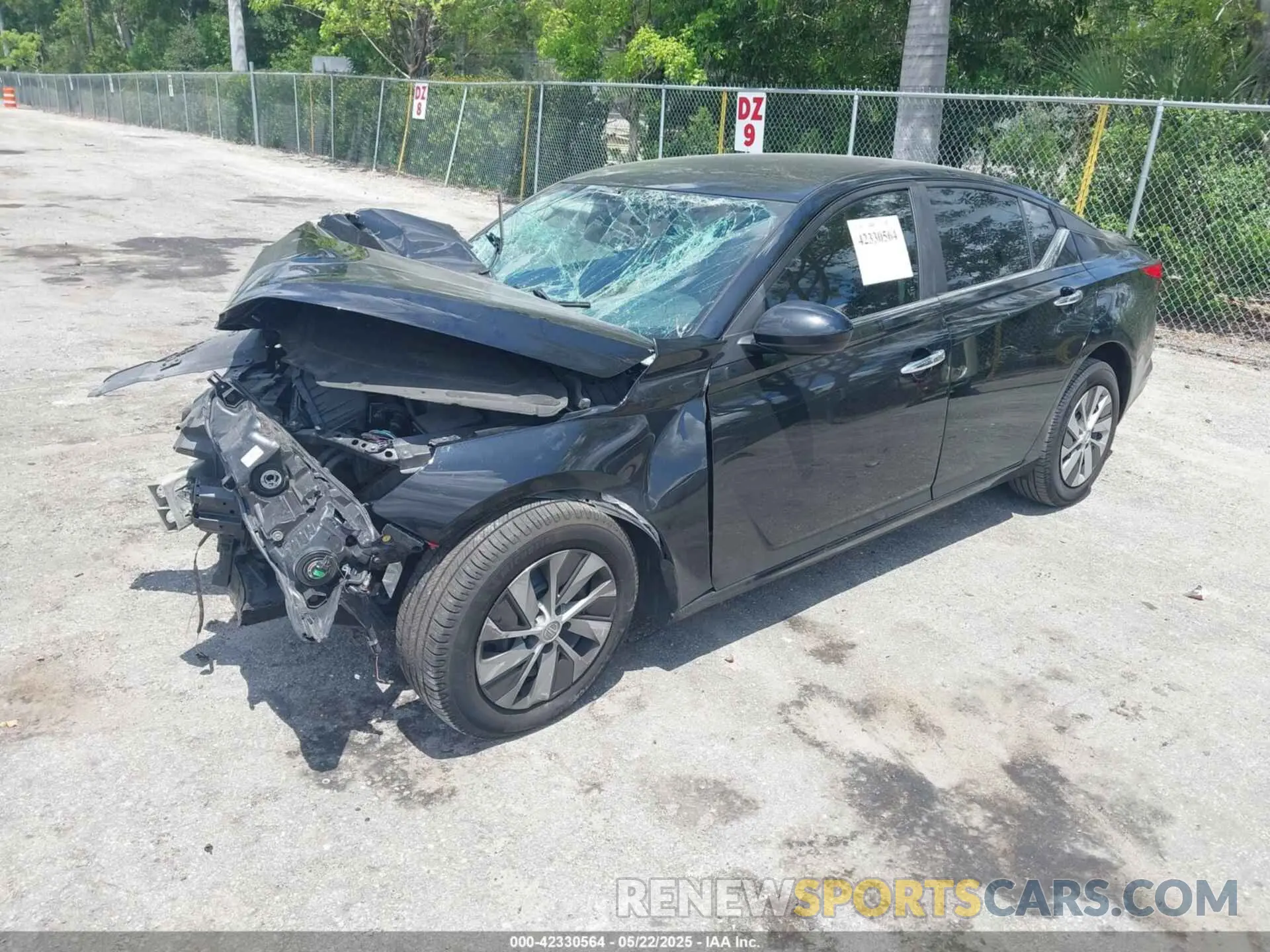 2 fotografías del automóvil dañado 1N4BL4BV3LC155845 NISSAN ALTIMA 2020