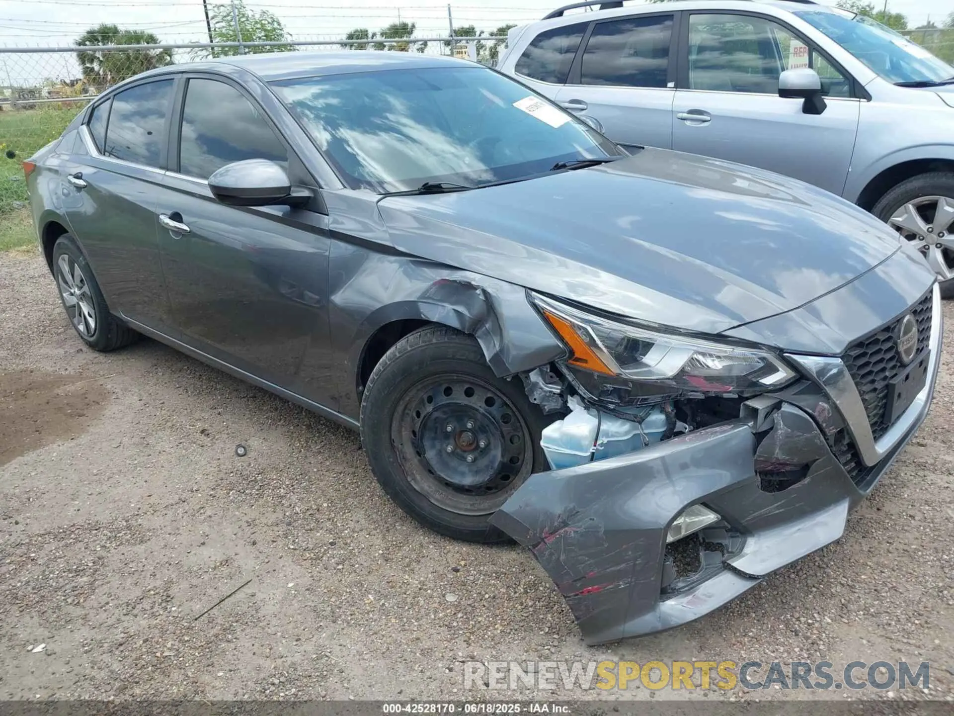 14 fotografías del automóvil dañado 1N4BL4BV3LC204557 NISSAN ALTIMA 2020