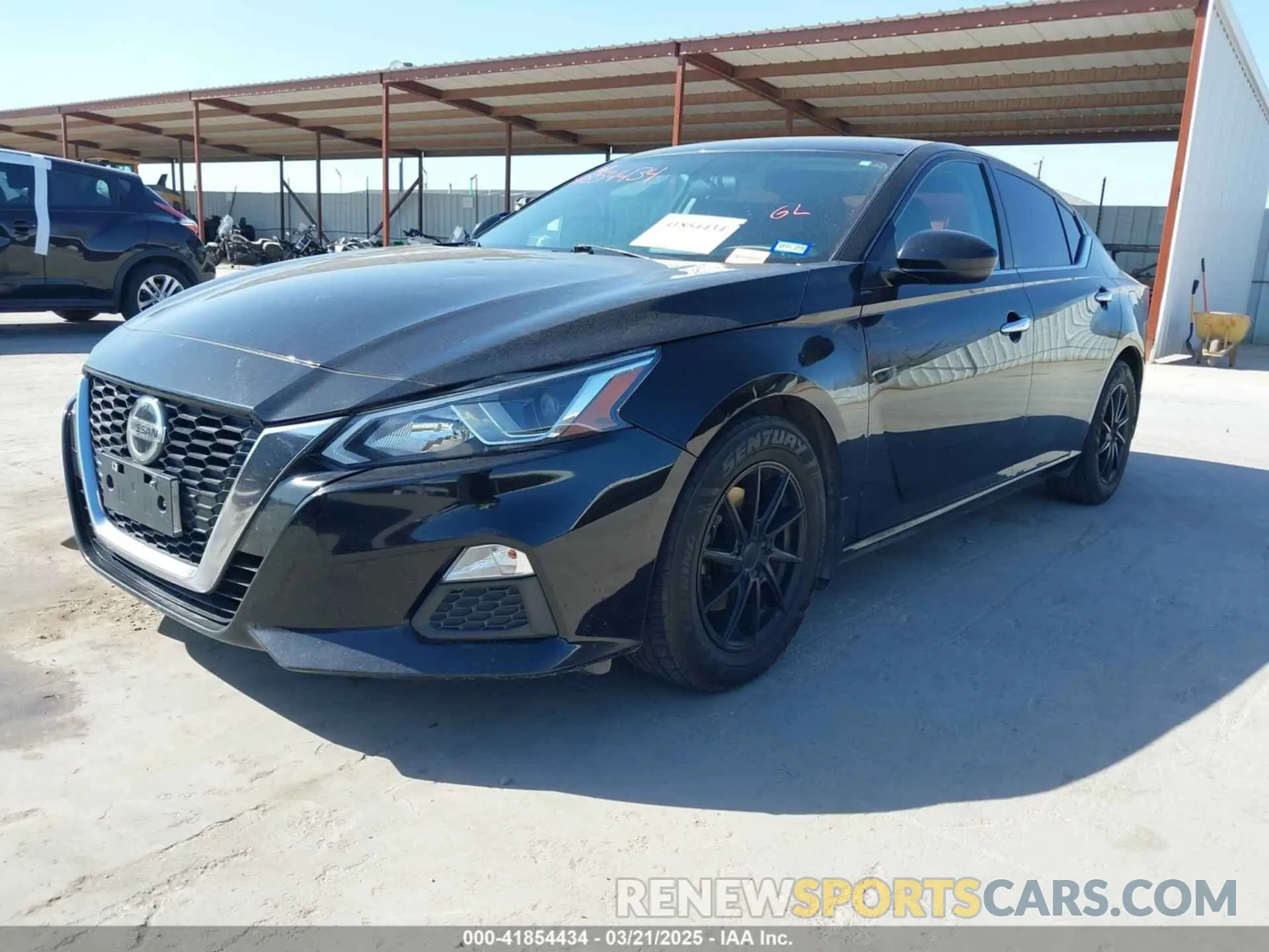 2 fotografías del automóvil dañado 1N4BL4BV4LC175165 NISSAN ALTIMA 2020