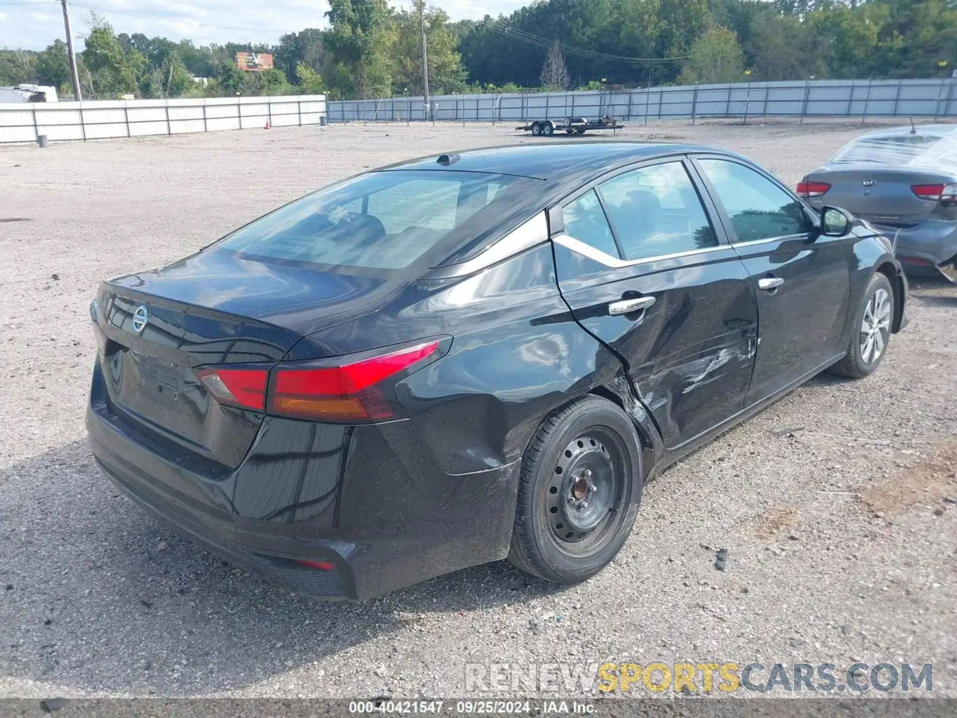 4 fotografías del automóvil dañado 1N4BL4BV4LC242265 NISSAN ALTIMA 2020