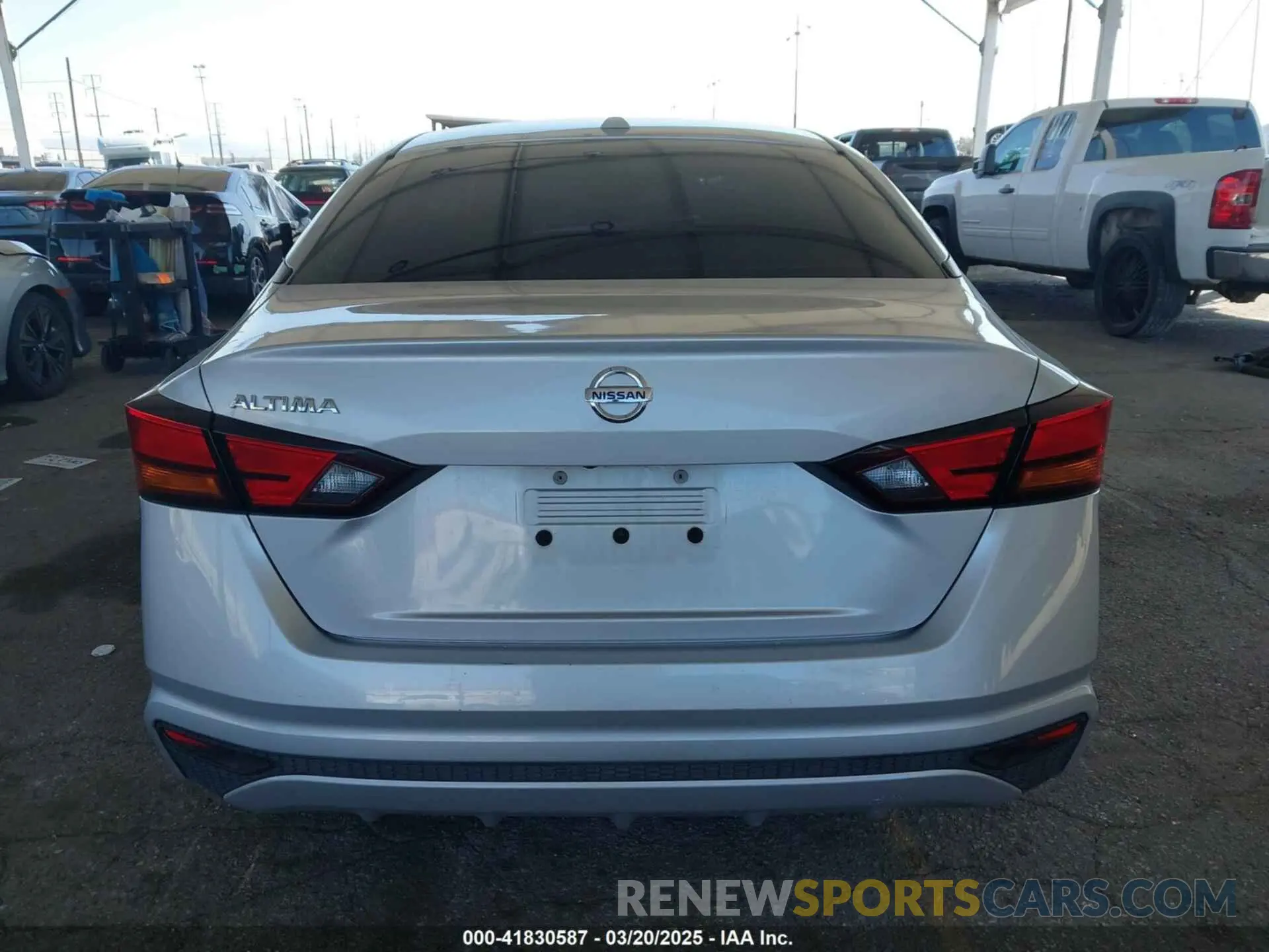15 fotografías del automóvil dañado 1N4BL4BV5LC147469 NISSAN ALTIMA 2020