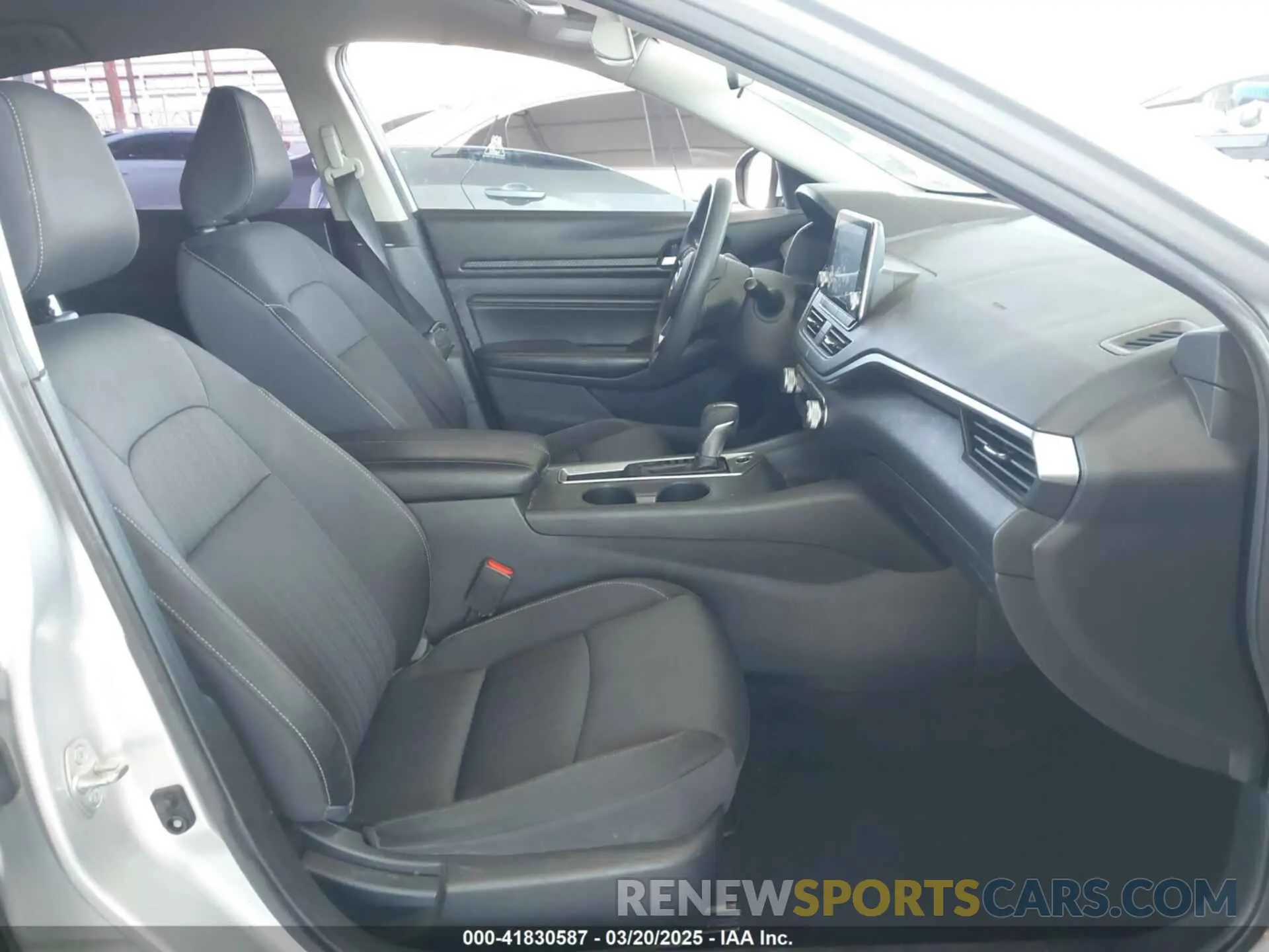 5 fotografías del automóvil dañado 1N4BL4BV5LC147469 NISSAN ALTIMA 2020