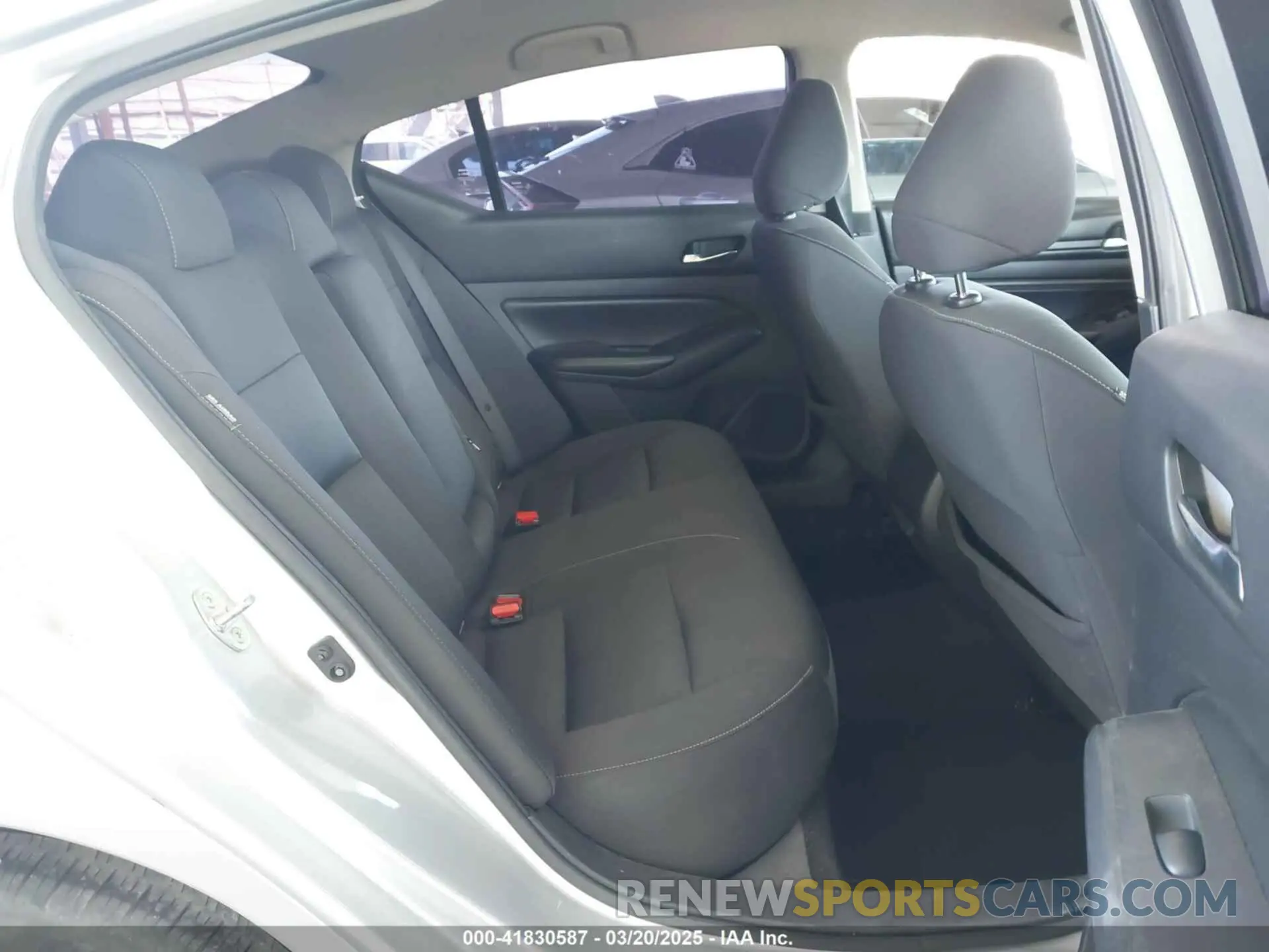 8 fotografías del automóvil dañado 1N4BL4BV5LC147469 NISSAN ALTIMA 2020
