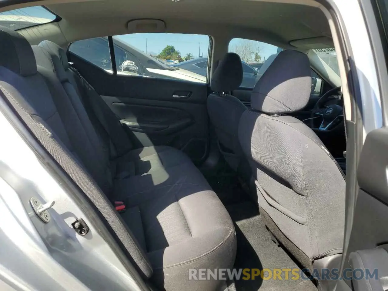 10 fotografías del automóvil dañado 1N4BL4BV5LC147696 NISSAN ALTIMA 2020