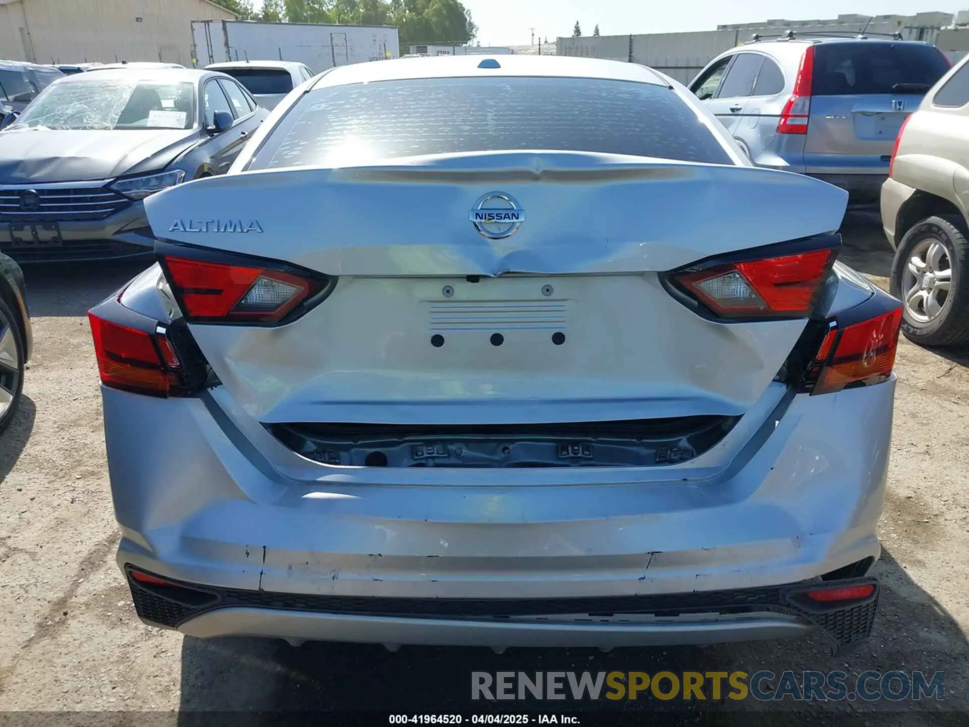 16 fotografías del automóvil dañado 1N4BL4BV5LC167625 NISSAN ALTIMA 2020