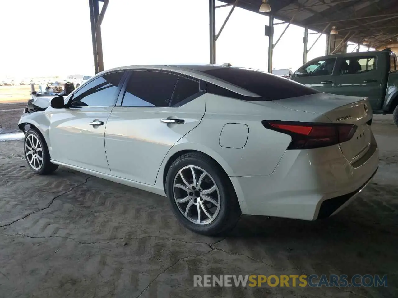 2 fotografías del automóvil dañado 1N4BL4BV5LC206732 NISSAN ALTIMA 2020