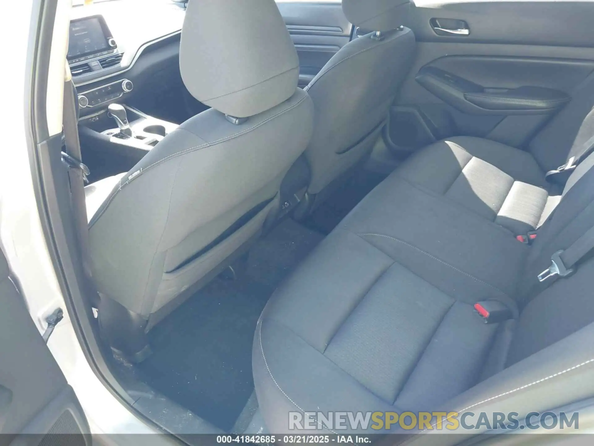 8 fotografías del automóvil dañado 1N4BL4BV5LC208786 NISSAN ALTIMA 2020