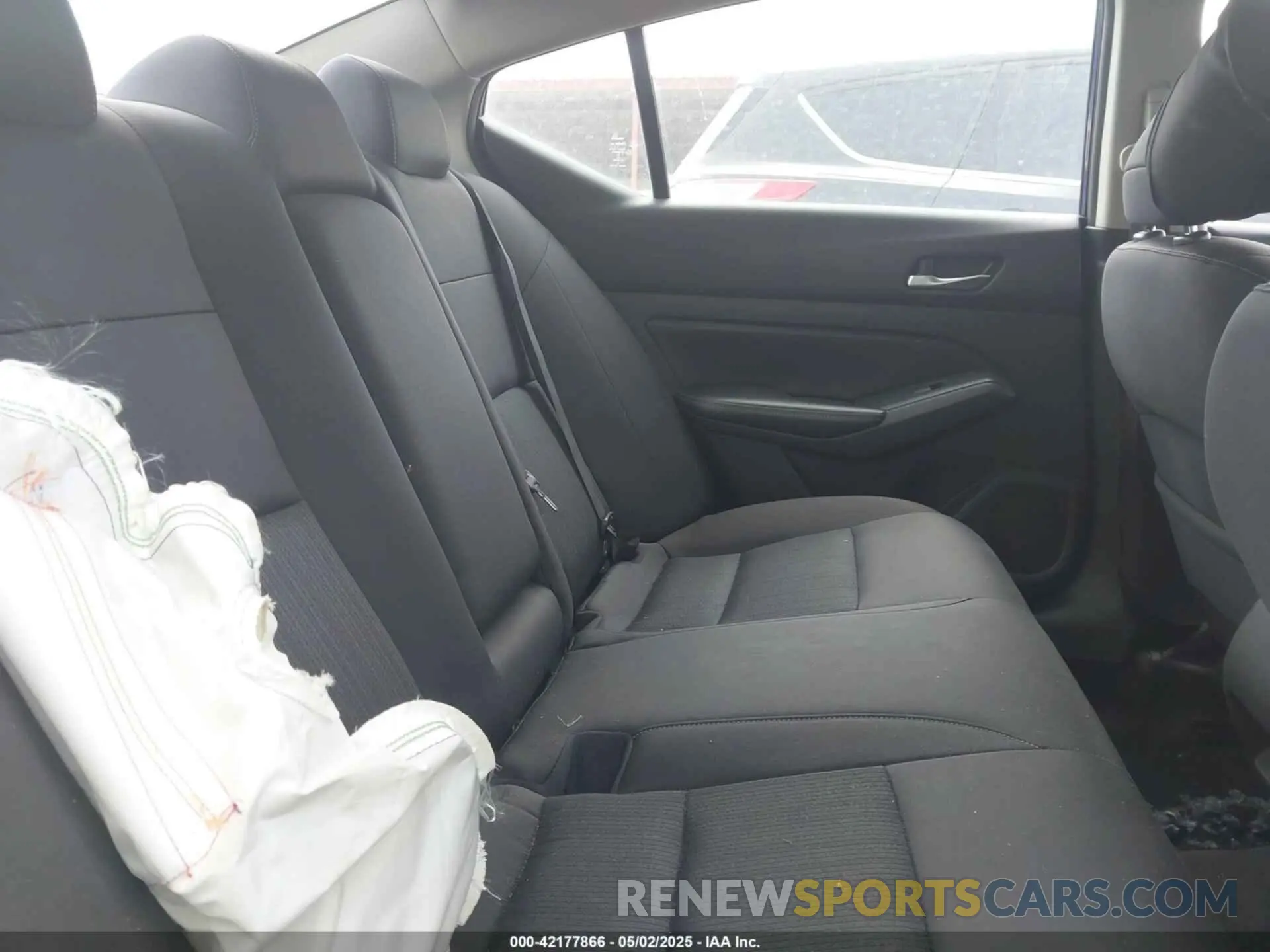 8 fotografías del automóvil dañado 1N4BL4BV5LC251444 NISSAN ALTIMA 2020