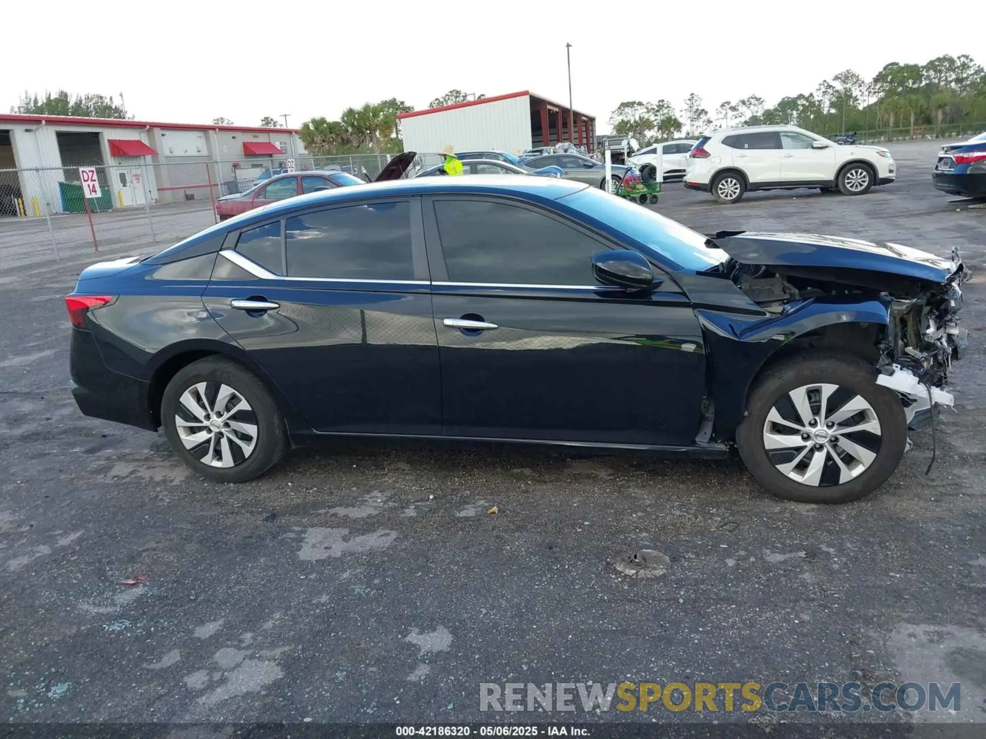 13 fotografías del automóvil dañado 1N4BL4BV5LN317544 NISSAN ALTIMA 2020