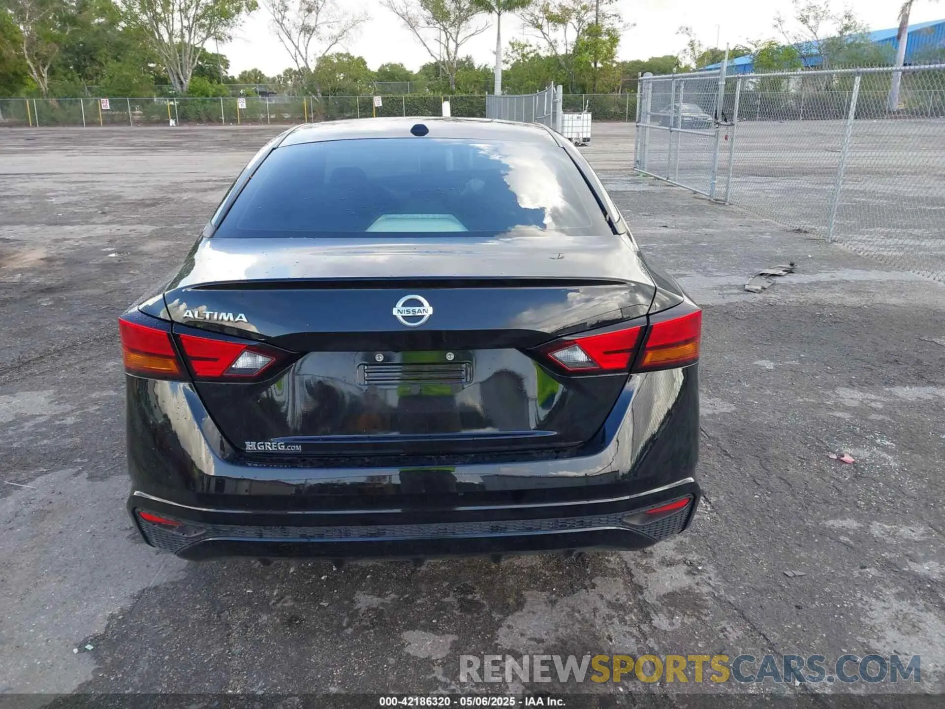 16 fotografías del automóvil dañado 1N4BL4BV5LN317544 NISSAN ALTIMA 2020