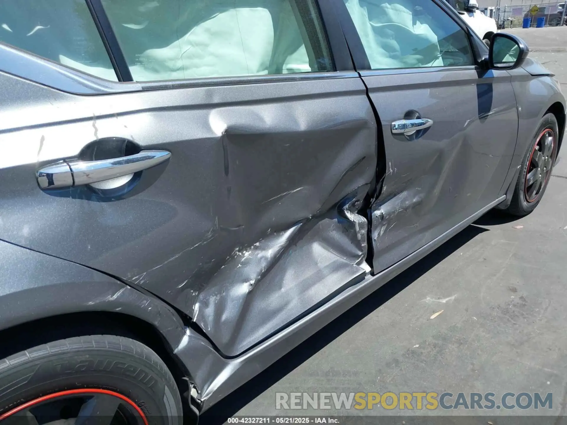 6 fotografías del automóvil dañado 1N4BL4BV6LC122337 NISSAN ALTIMA 2020