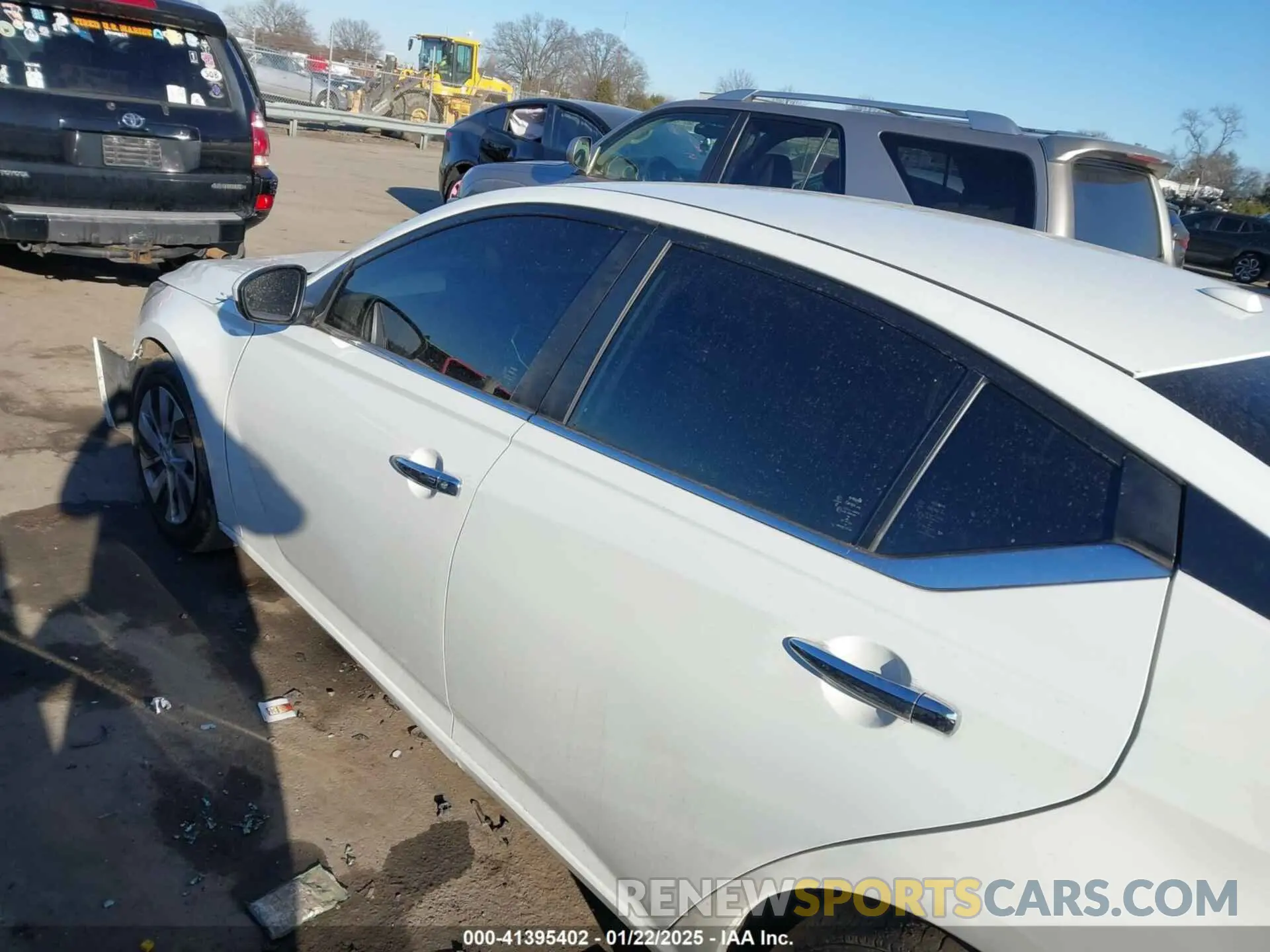 14 fotografías del automóvil dañado 1N4BL4BV6LC128820 NISSAN ALTIMA 2020