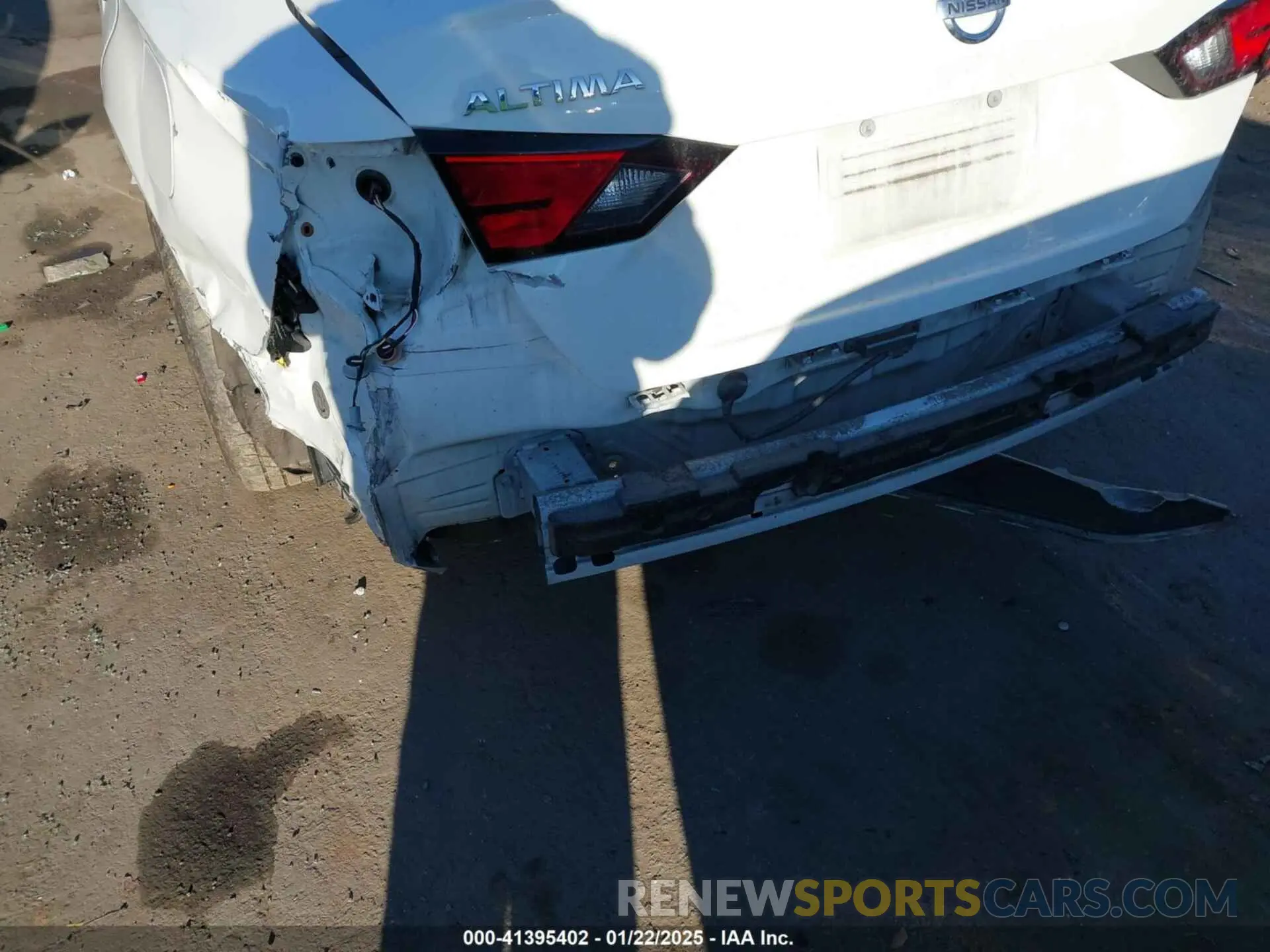 17 fotografías del automóvil dañado 1N4BL4BV6LC128820 NISSAN ALTIMA 2020