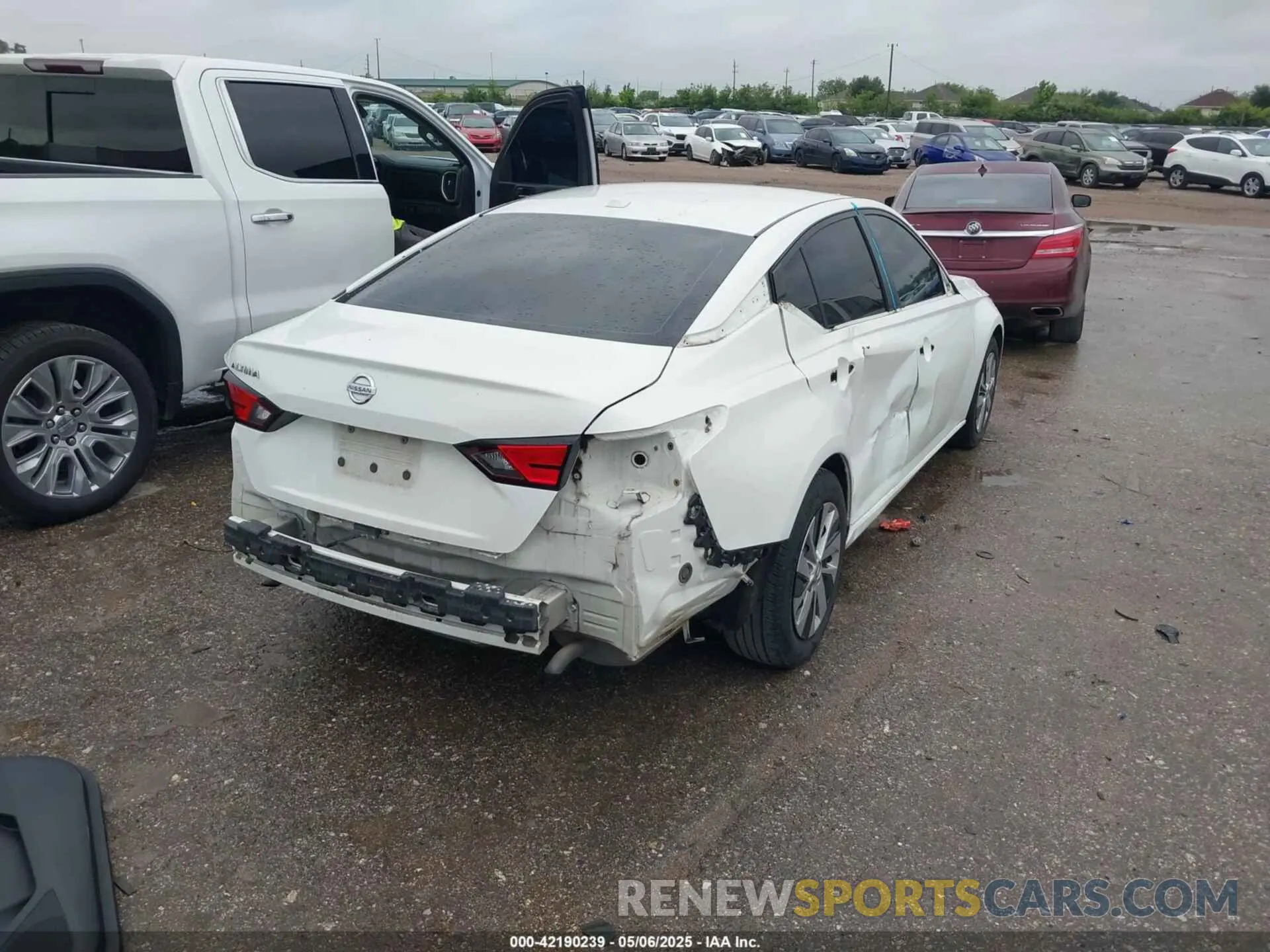 4 fotografías del automóvil dañado 1N4BL4BV6LC139087 NISSAN ALTIMA 2020