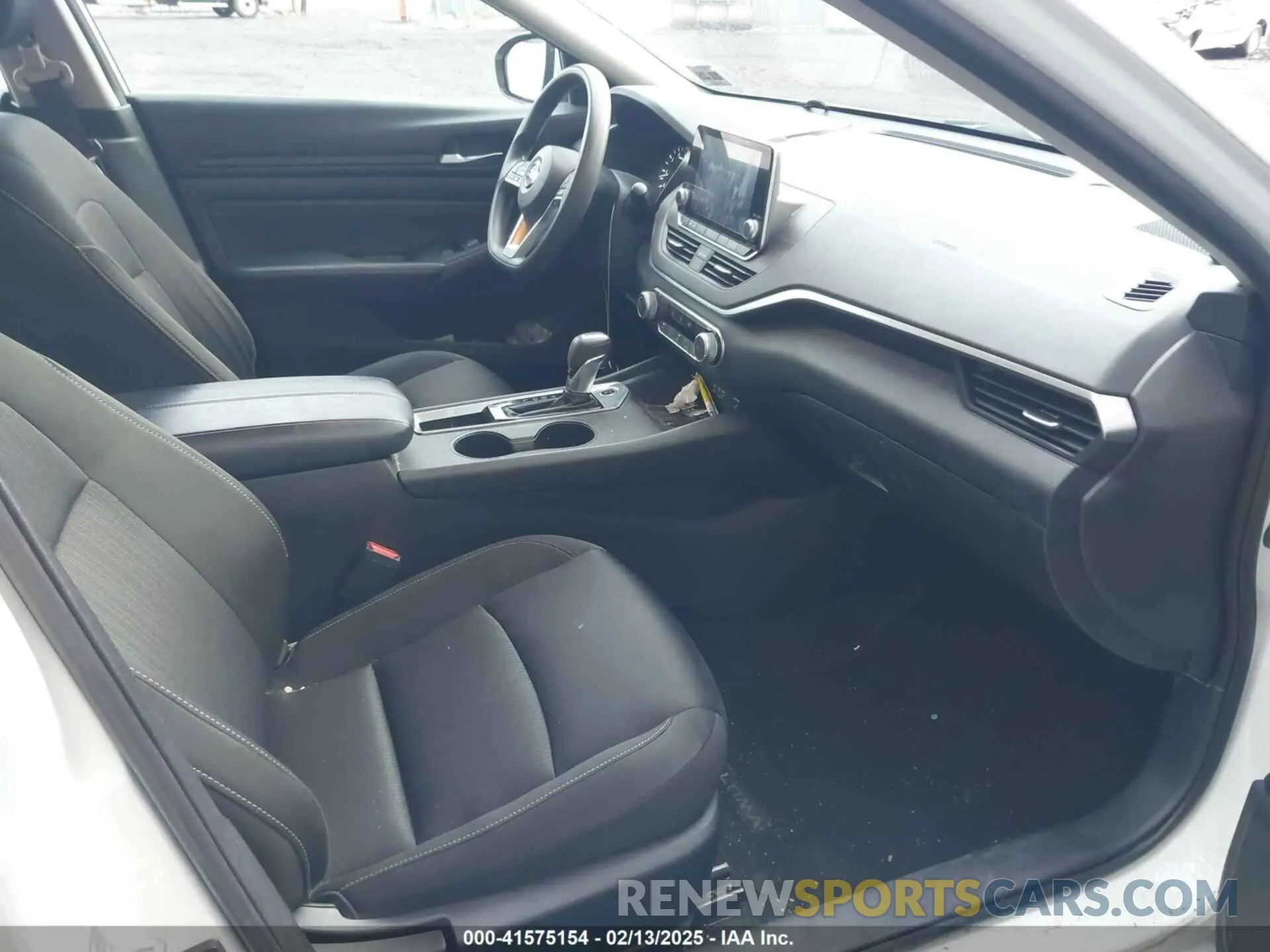 5 fotografías del automóvil dañado 1N4BL4BV6LC159999 NISSAN ALTIMA 2020