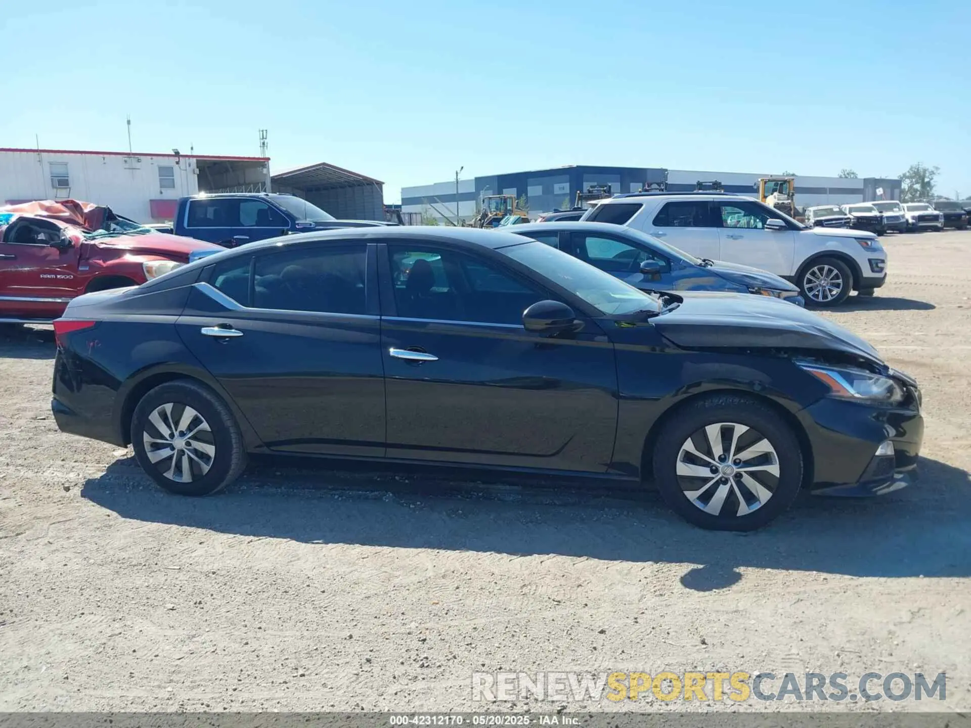 13 fotografías del automóvil dañado 1N4BL4BV6LC184384 NISSAN ALTIMA 2020