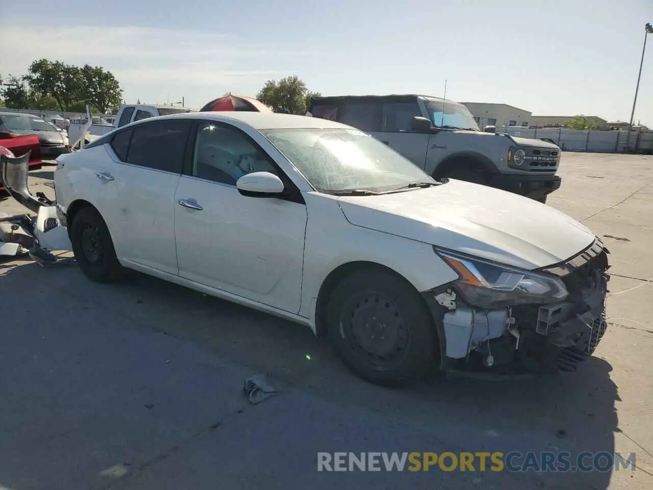 4 fotografías del automóvil dañado 1N4BL4BV6LC204892 NISSAN ALTIMA 2020