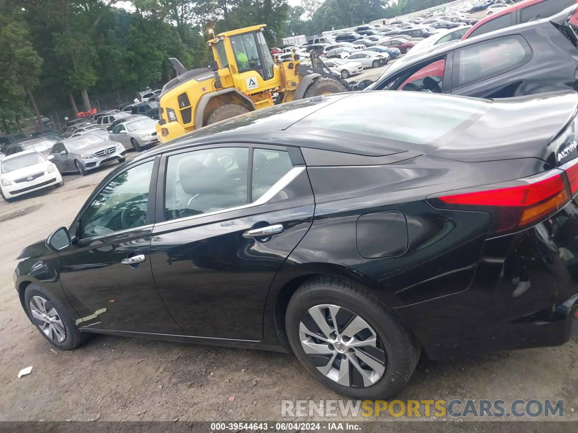 15 fotografías del automóvil dañado 1N4BL4BV6LC205928 NISSAN ALTIMA 2020