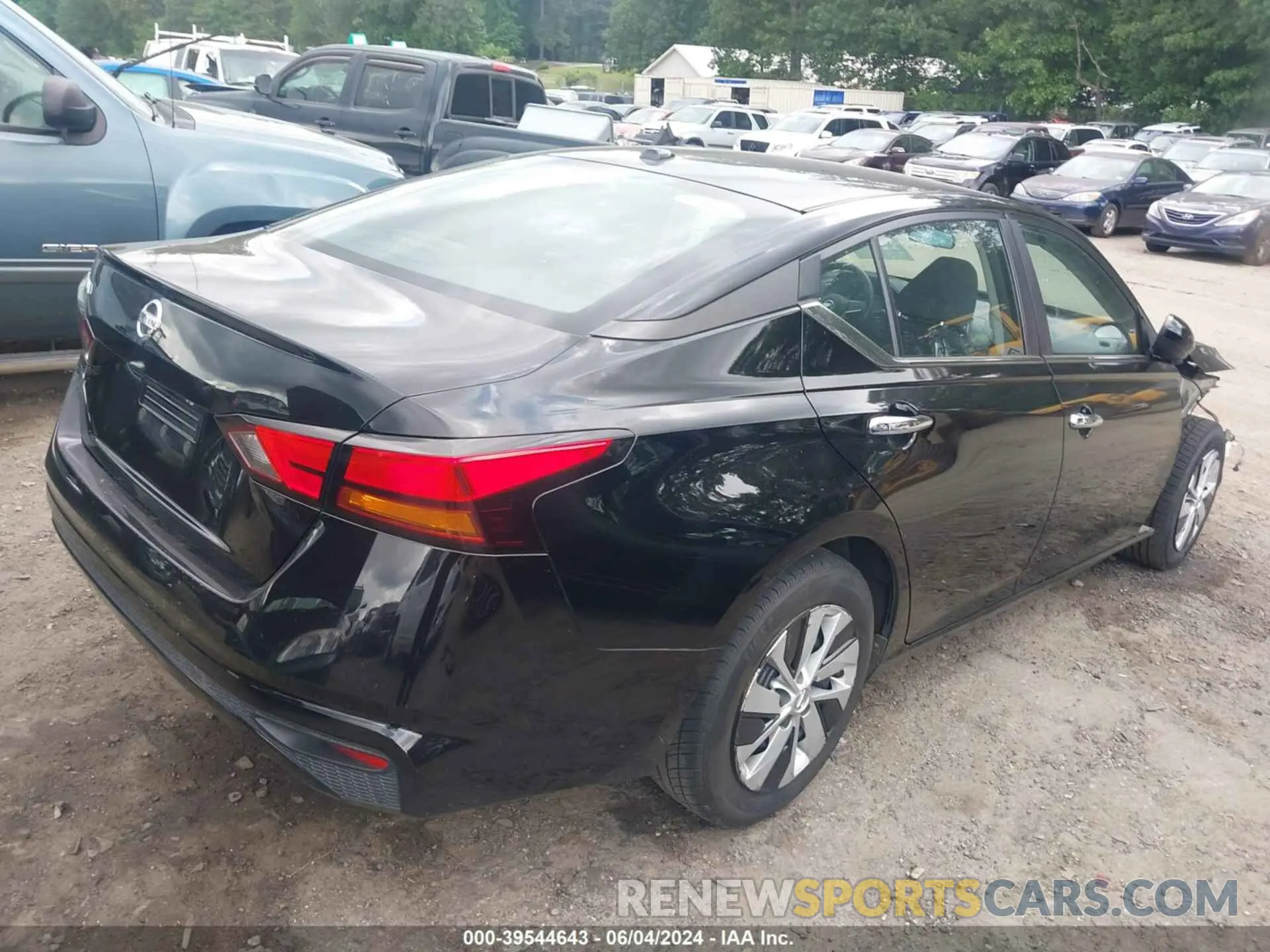 4 fotografías del automóvil dañado 1N4BL4BV6LC205928 NISSAN ALTIMA 2020