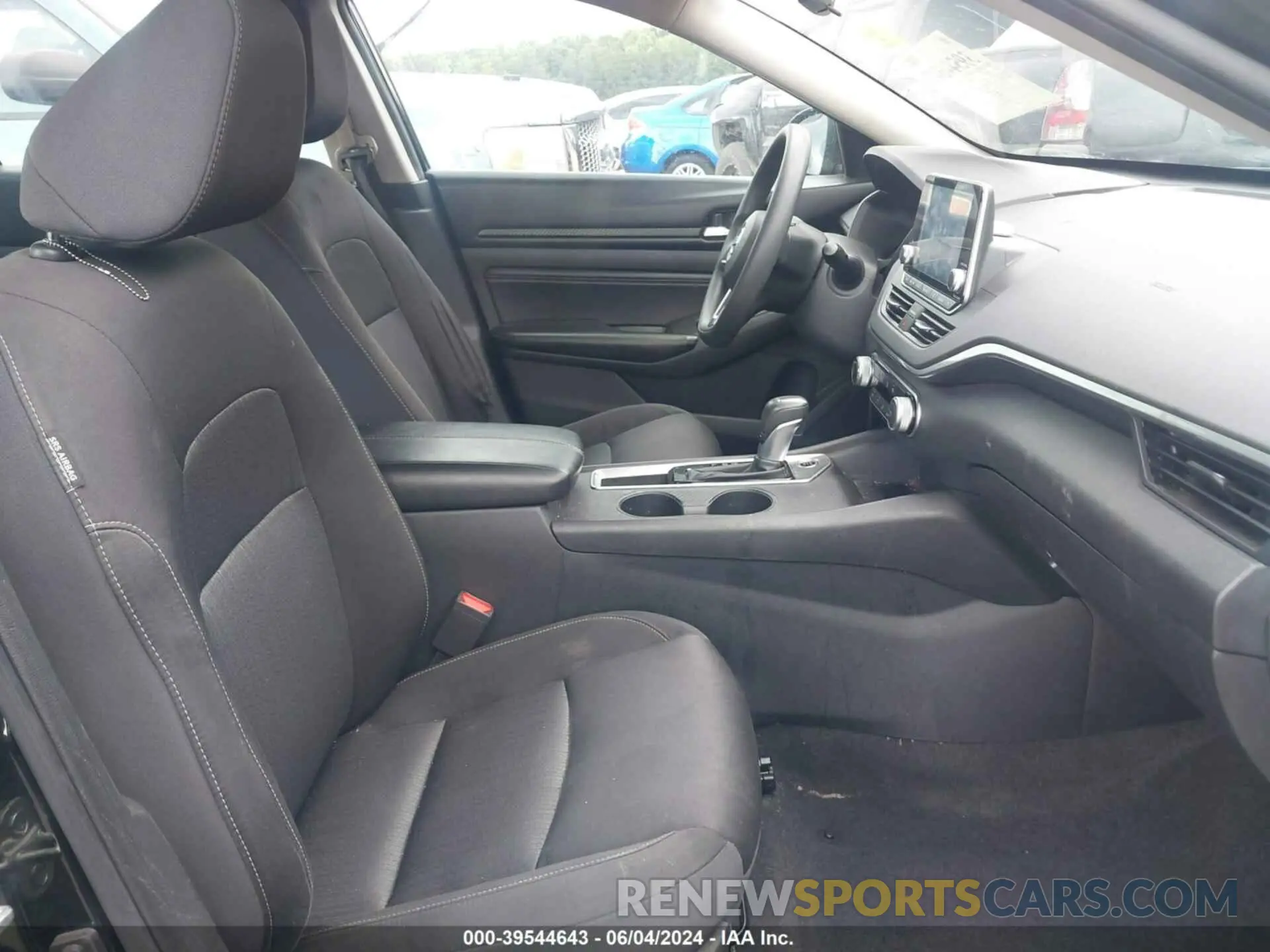 5 fotografías del automóvil dañado 1N4BL4BV6LC205928 NISSAN ALTIMA 2020