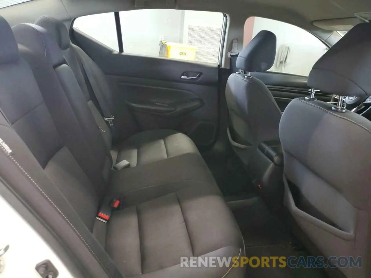 10 fotografías del automóvil dañado 1N4BL4BV6LC210028 NISSAN ALTIMA 2020