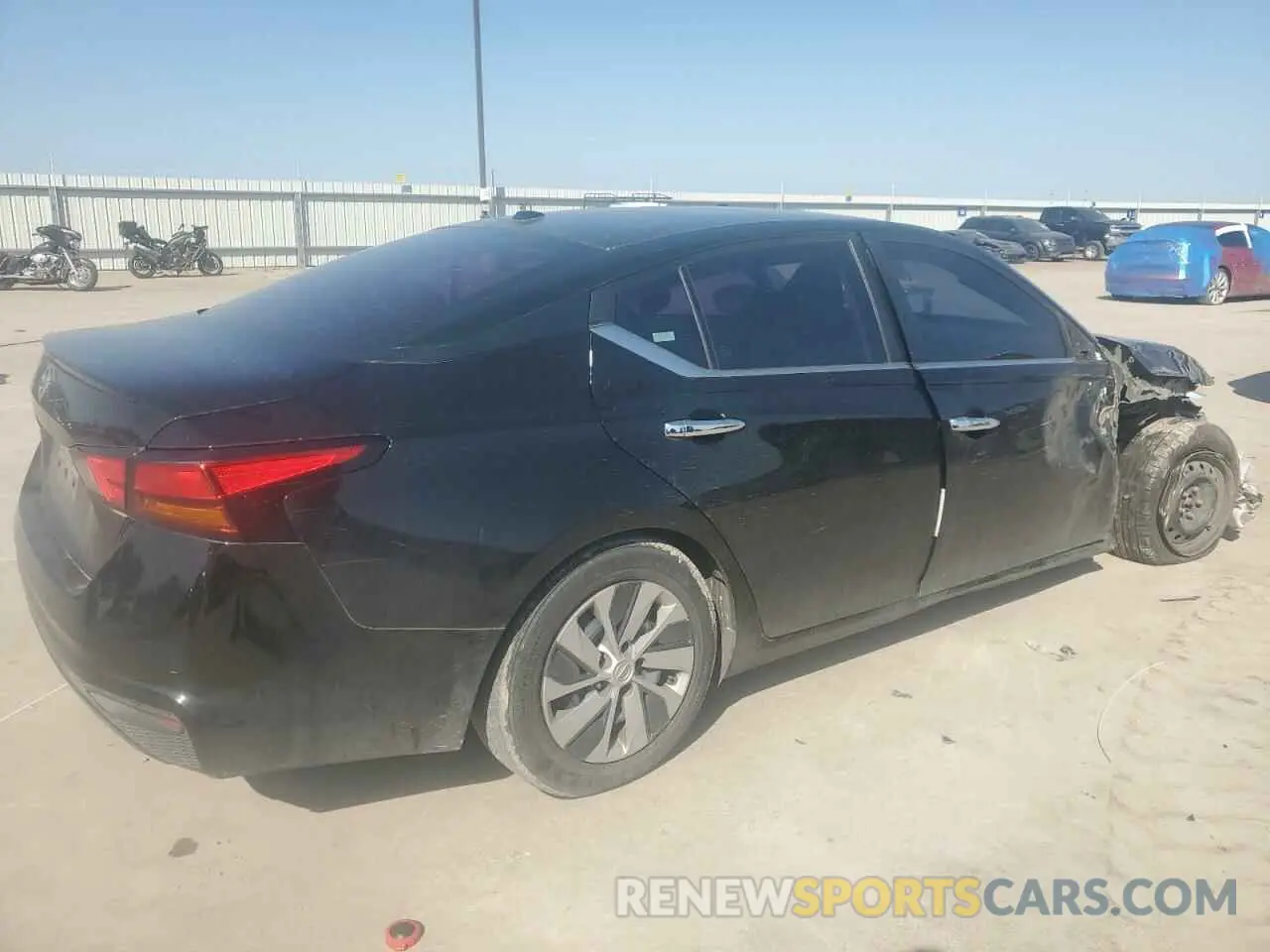 3 fotografías del automóvil dañado 1N4BL4BV6LC227864 NISSAN ALTIMA 2020