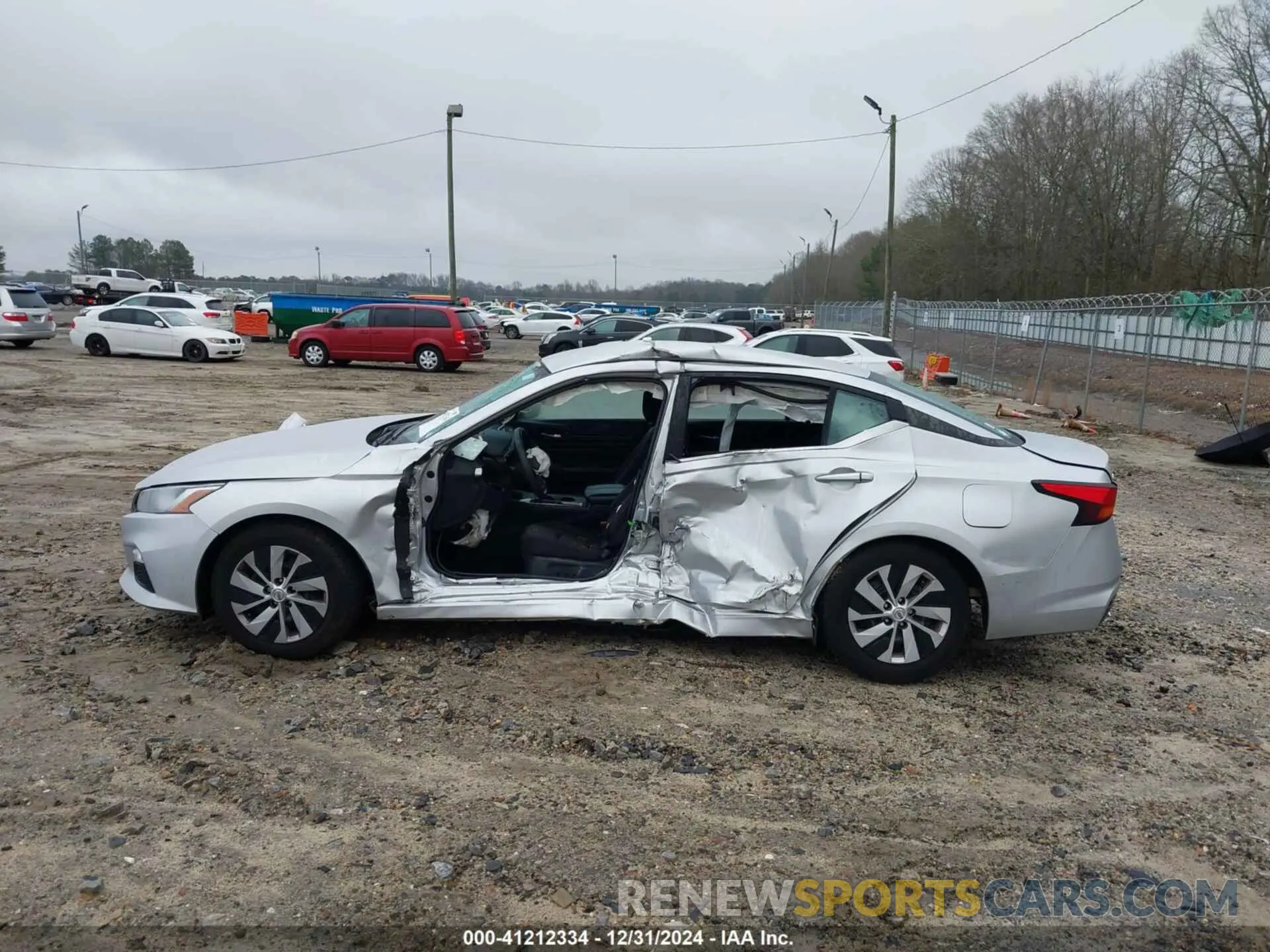 14 fotografías del automóvil dañado 1N4BL4BV6LC253557 NISSAN ALTIMA 2020