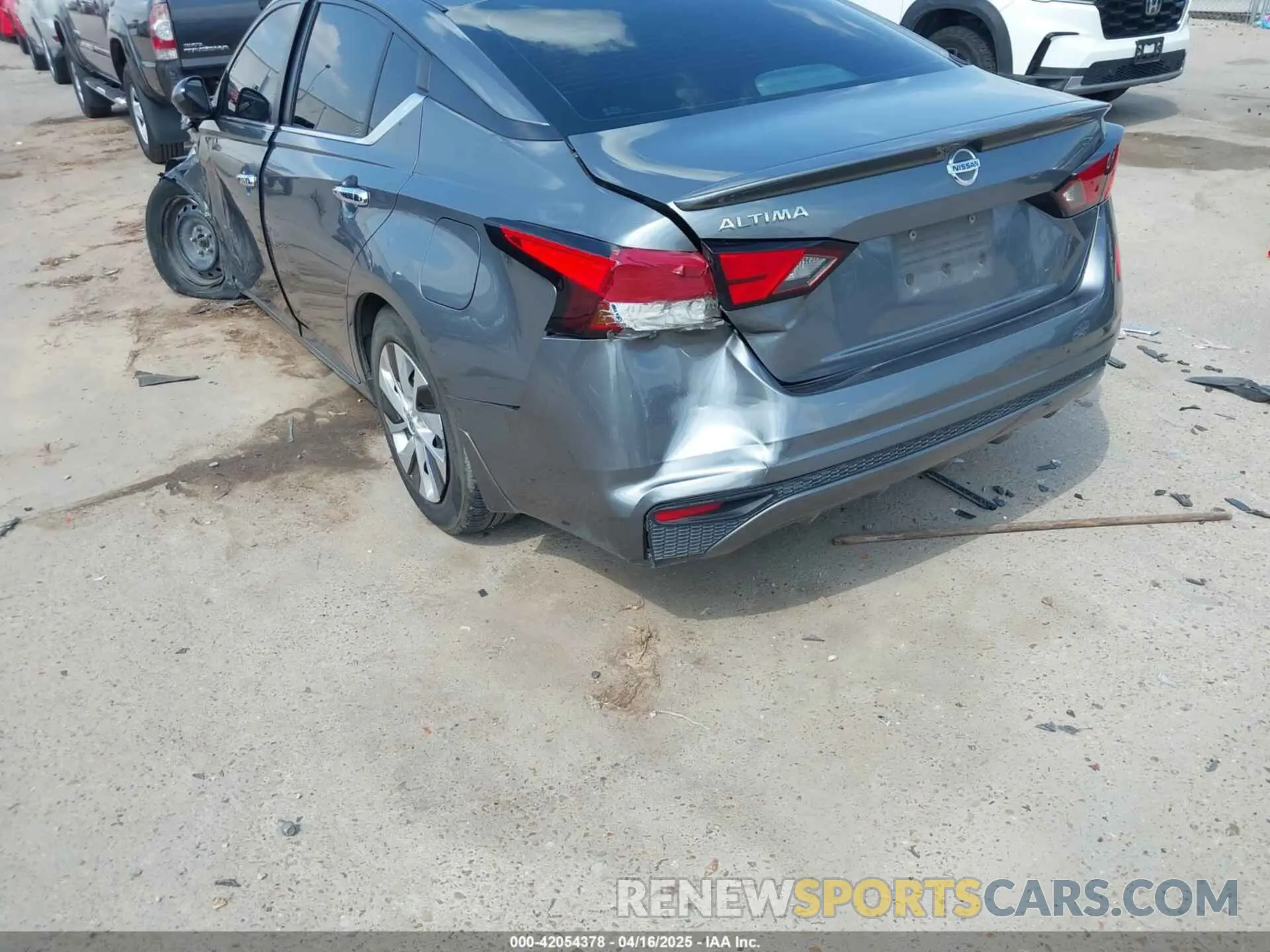 17 fotografías del automóvil dañado 1N4BL4BV7LC114313 NISSAN ALTIMA 2020